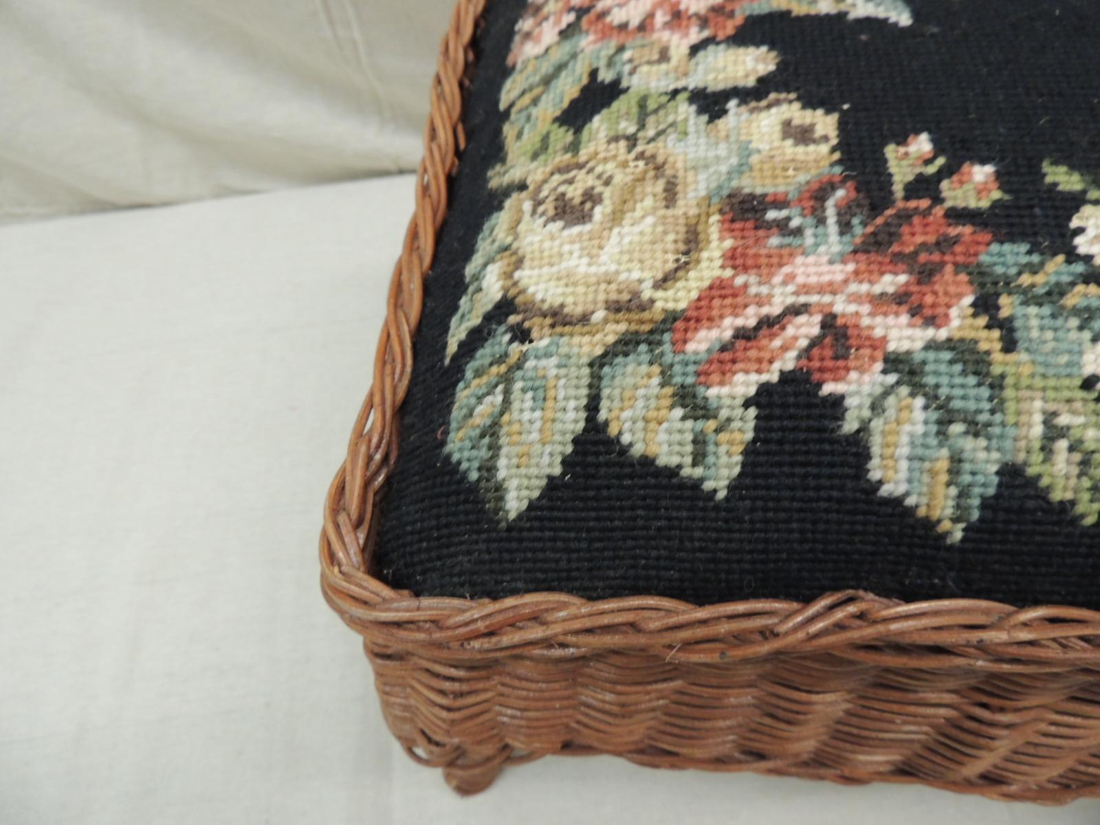 Vintage Footstool with Antique Style Needlepoint Tapestry In Good Condition In Oakland Park, FL
