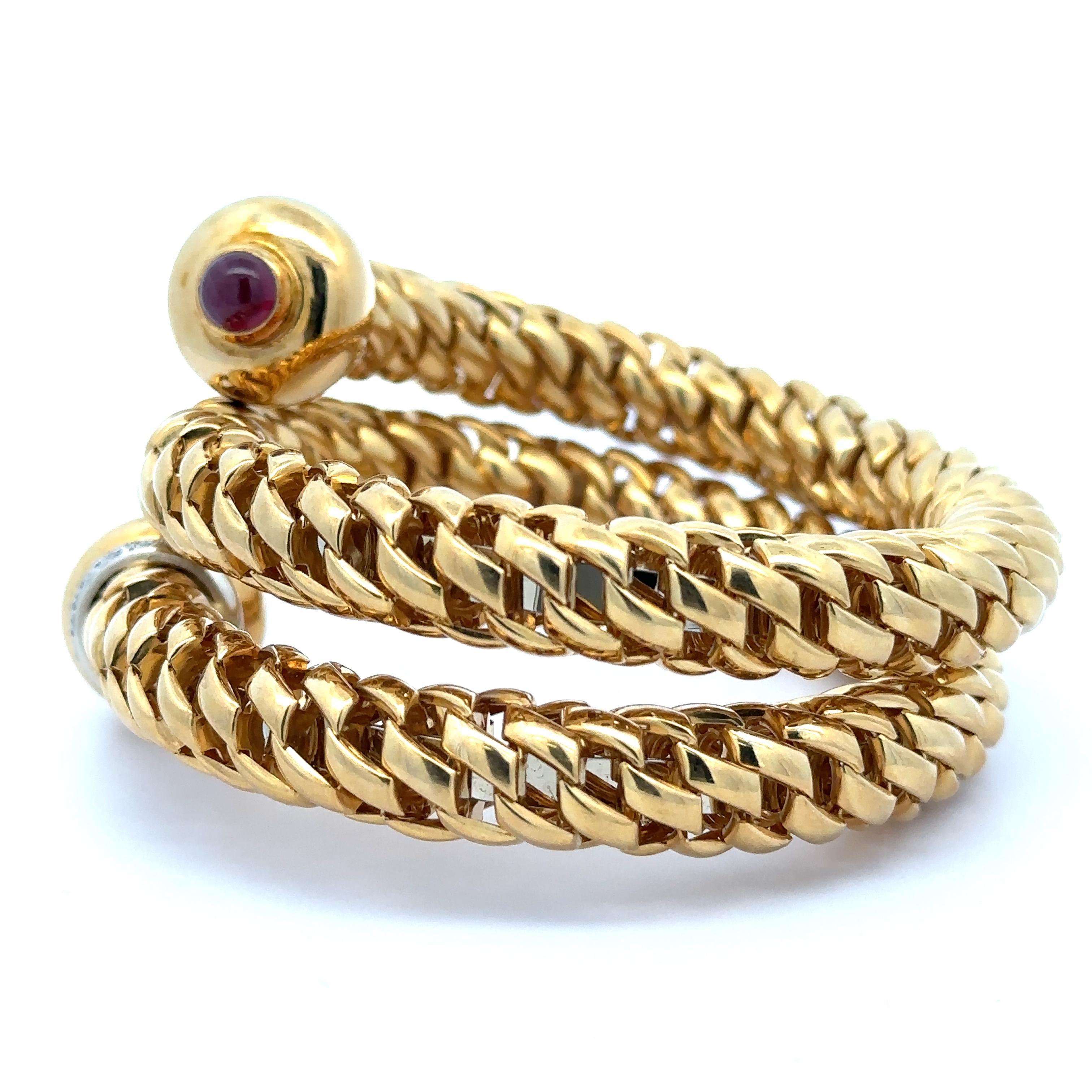 Vintage FOPE 18k Massivgold Diamant & Rubin Wickel-Schlangenarmband, schweres Armband (Cabochon) im Angebot