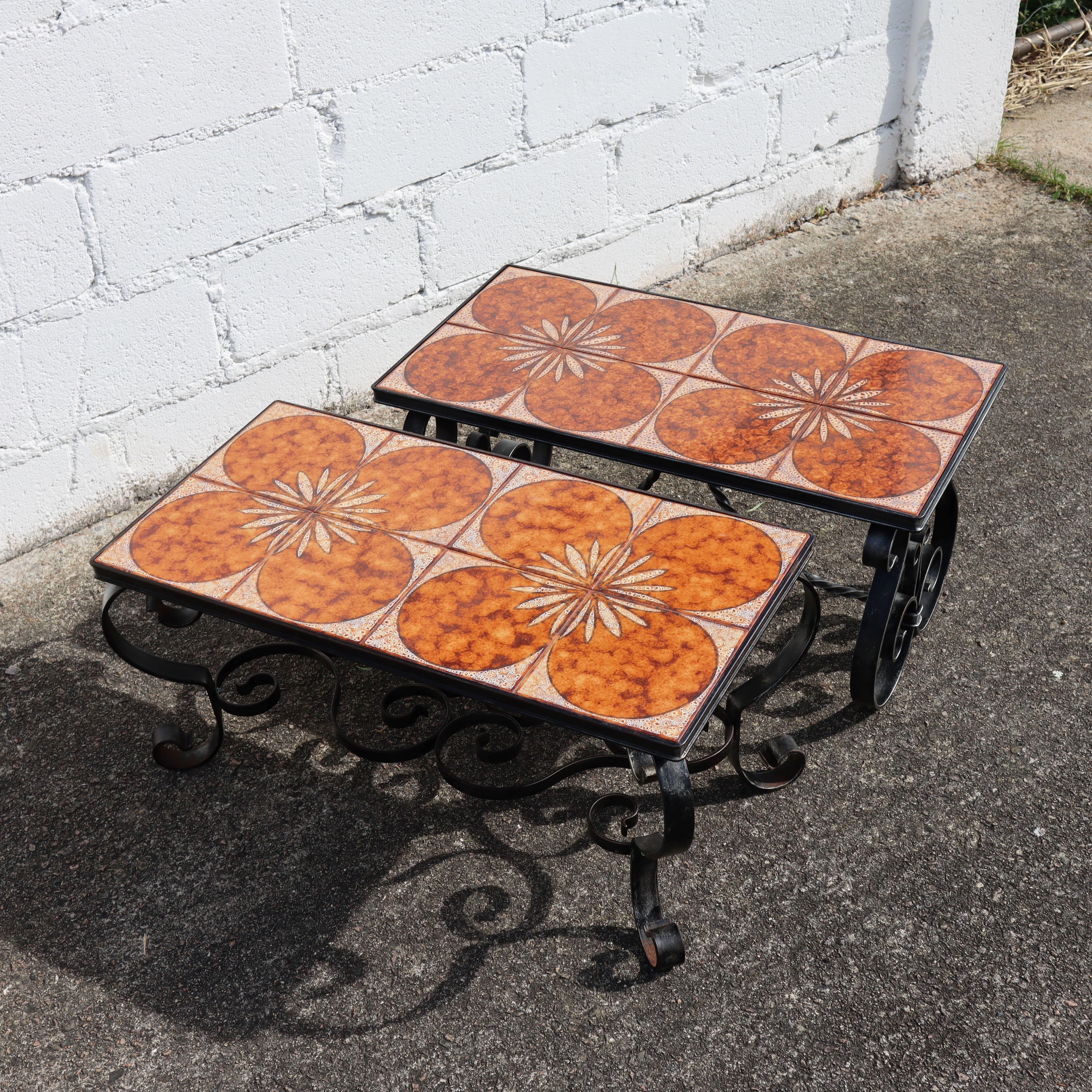 Mesa baja vintage de hierro forjado y cerámica - Cocktail Table - Patio Table-60s en venta 9