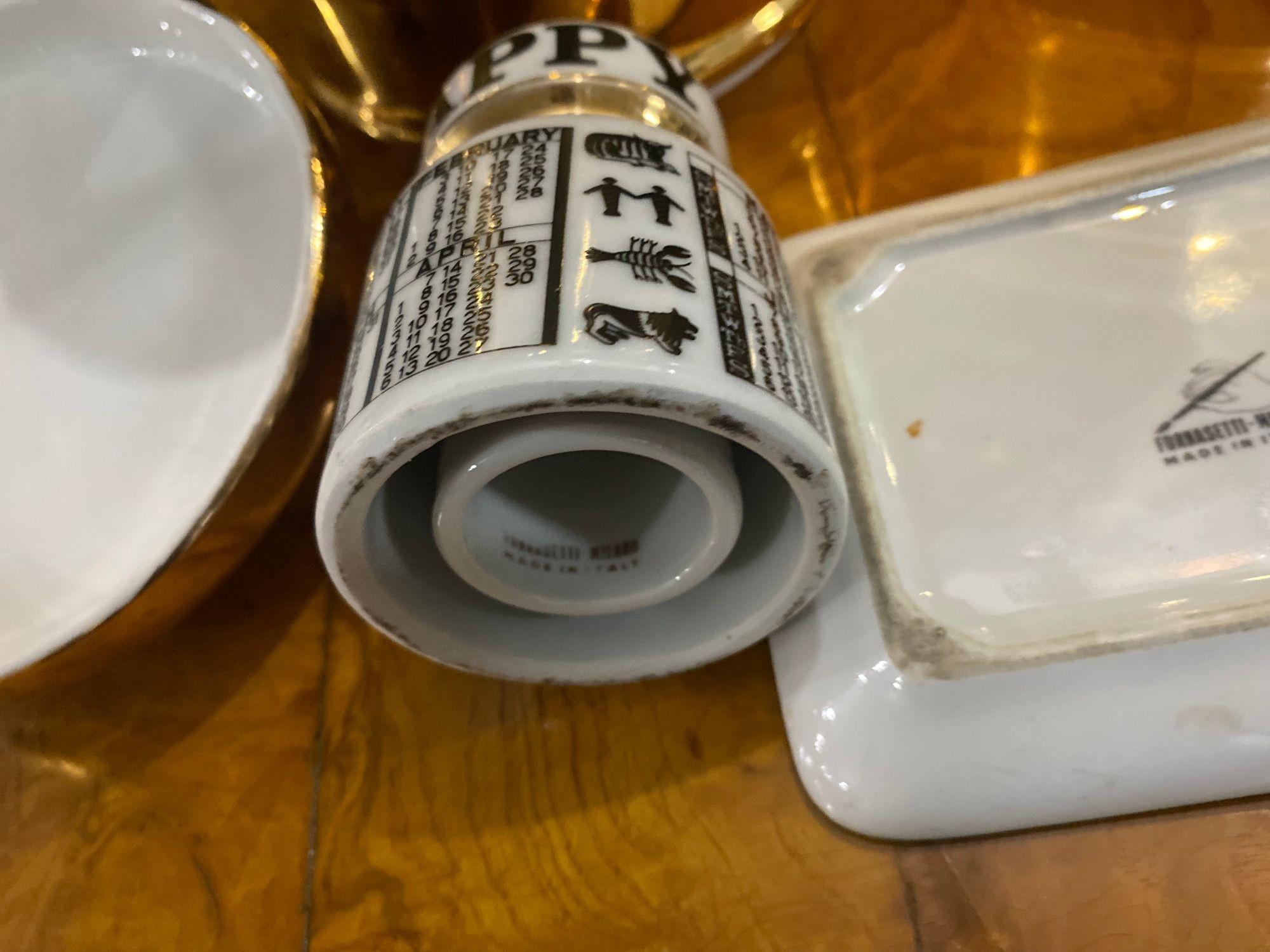 Porcelaine Vintage Fornasetti Groupement de cinq pièces en vente