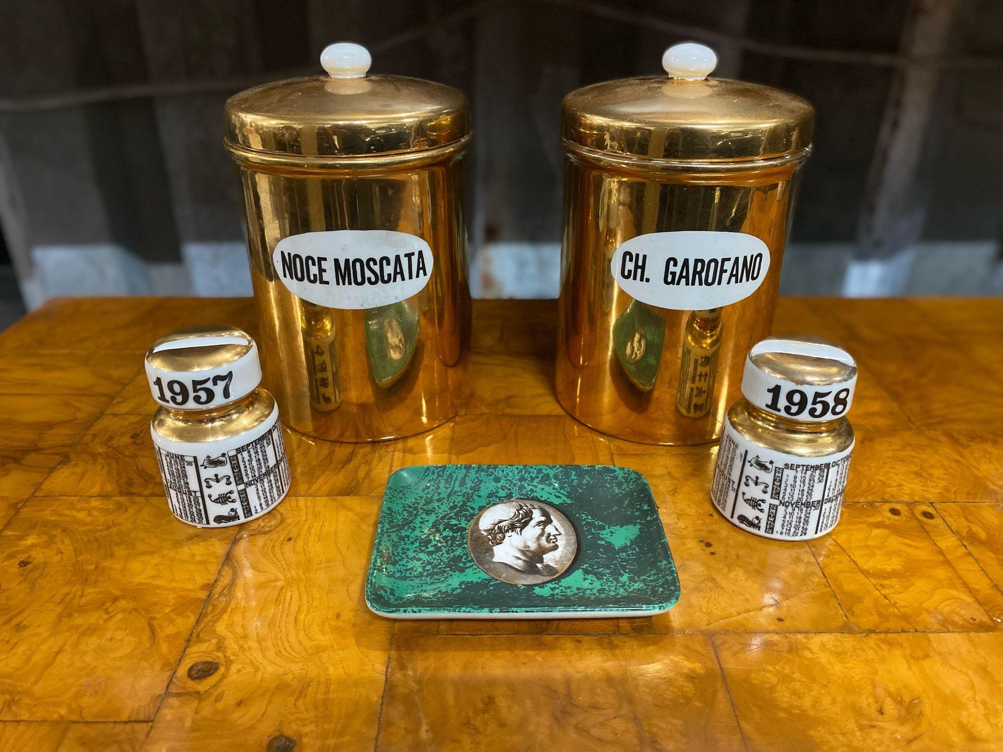 Vintage Fornasetti Groupement de cinq pièces en vente 2