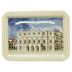 Vassoio vintage in metallo tole di Fornasetti, Milano, Italia, grande, con motivo “Piazza della Scala”