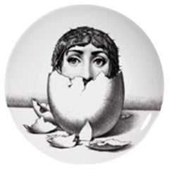 Plato de porcelana vintage Fornasetti Temas surrealistas y variaciones, nº 258- Huevo