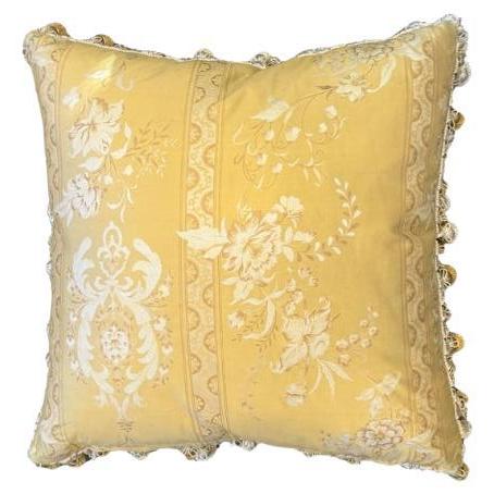 Silk Fortuny fabric pillows with beautiful onion trim, a pair.  The pillows are 30/70 down filled.  

To view all of  our listings at Tiffany Farha Design, scroll down and click on VIEW ALL FROM SELLER.  Also follow us to be notified when new items