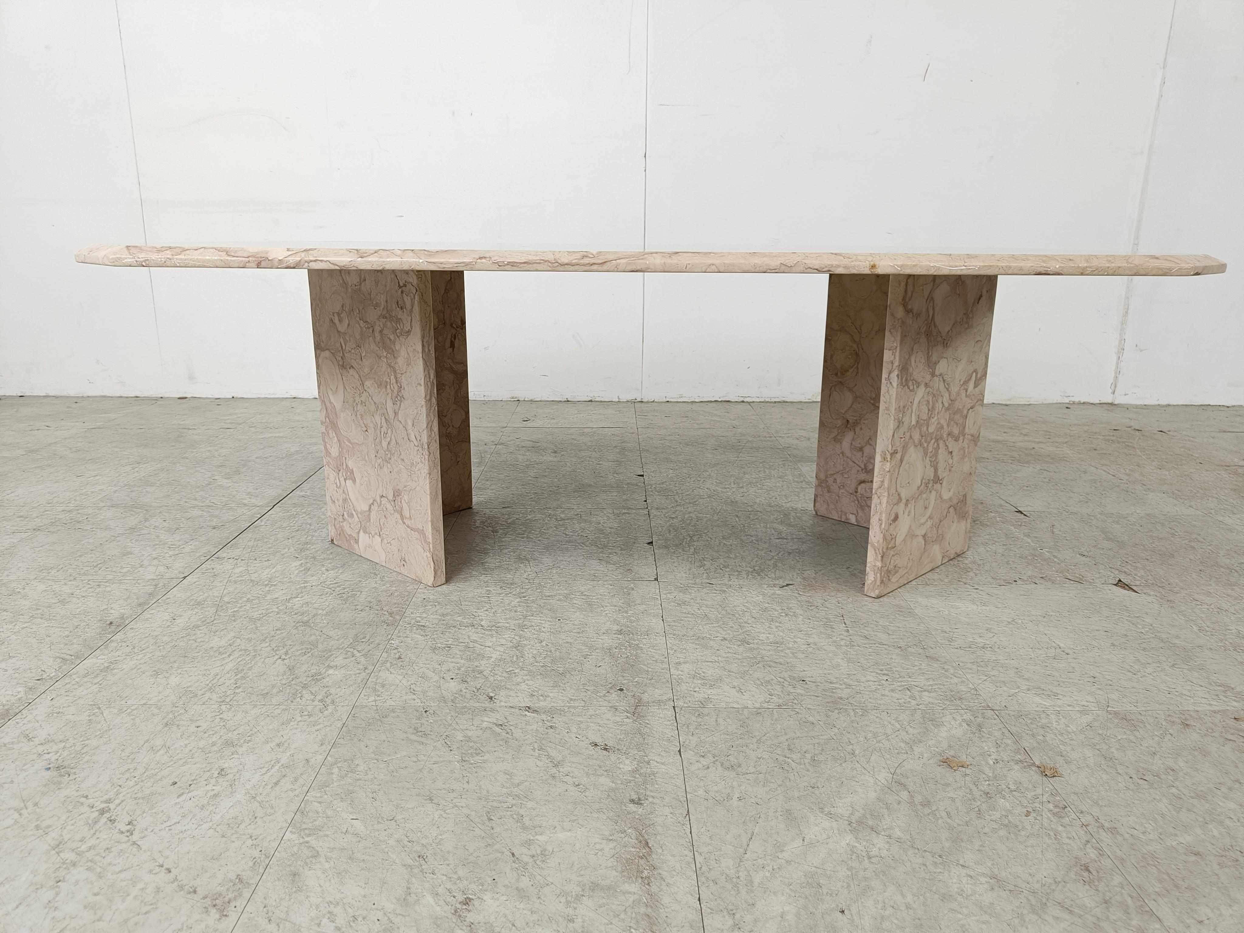 Vintage fossil stone coffee table, 1970s  In Good Condition For Sale In HEVERLEE, BE