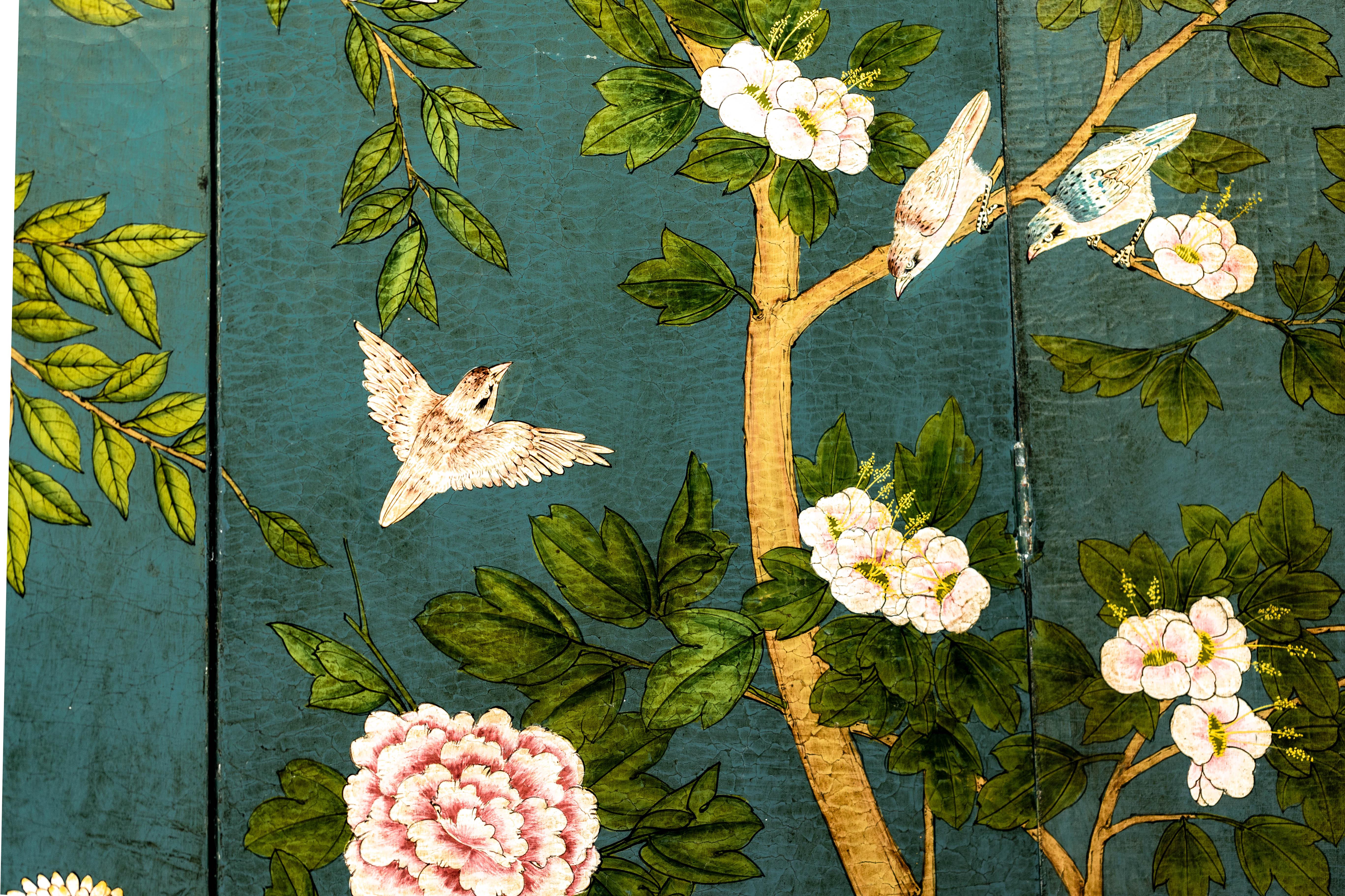 Vintage Four-Panel Green Screen with Birds, Flowers, and Lacquered Finish 1
