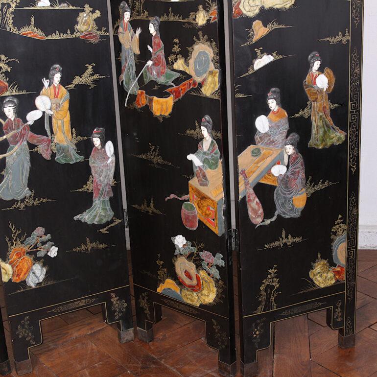 Lacquered Vintage Four Panel Lacquer and Carved Hardstone Screen For Sale
