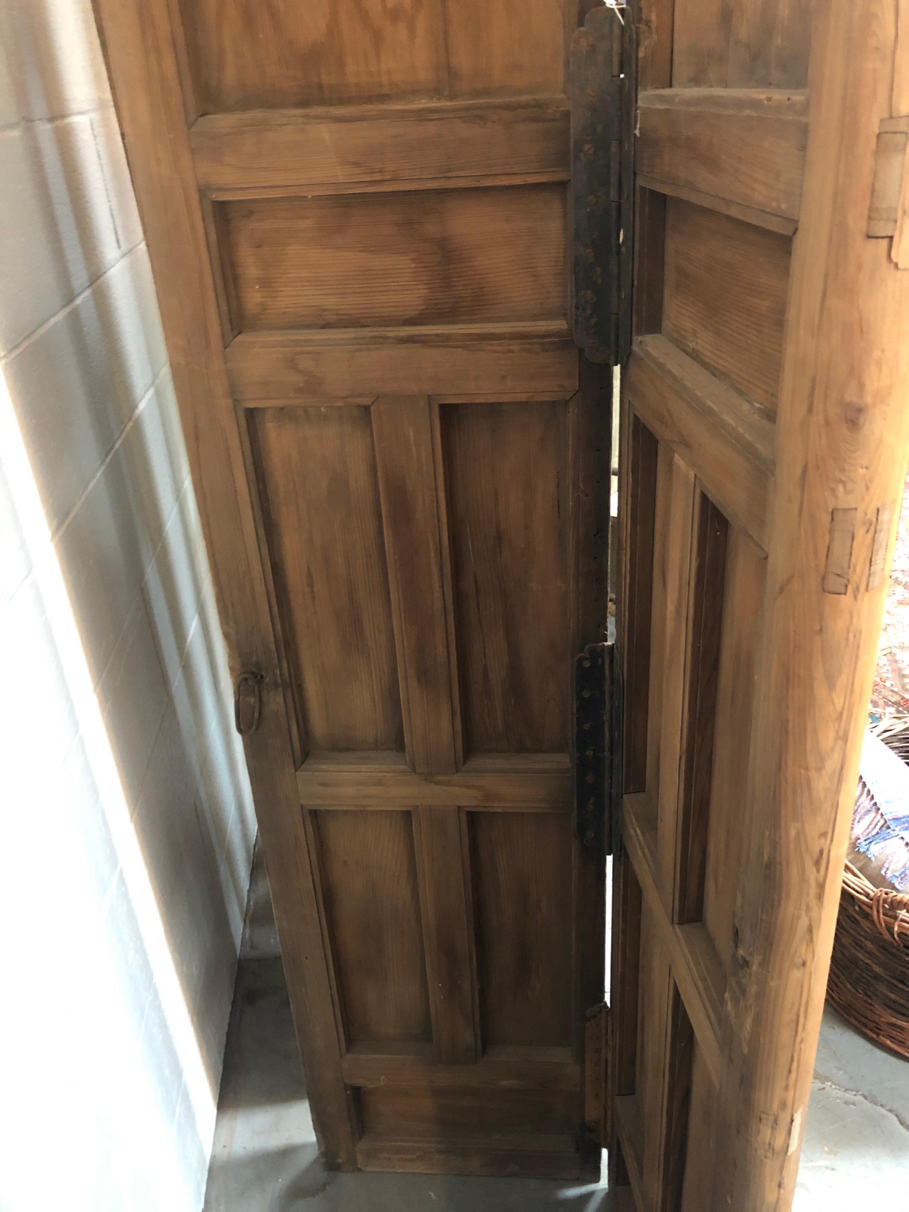 Vintage Four Panel Wood Screen In Good Condition In Los Angeles, CA