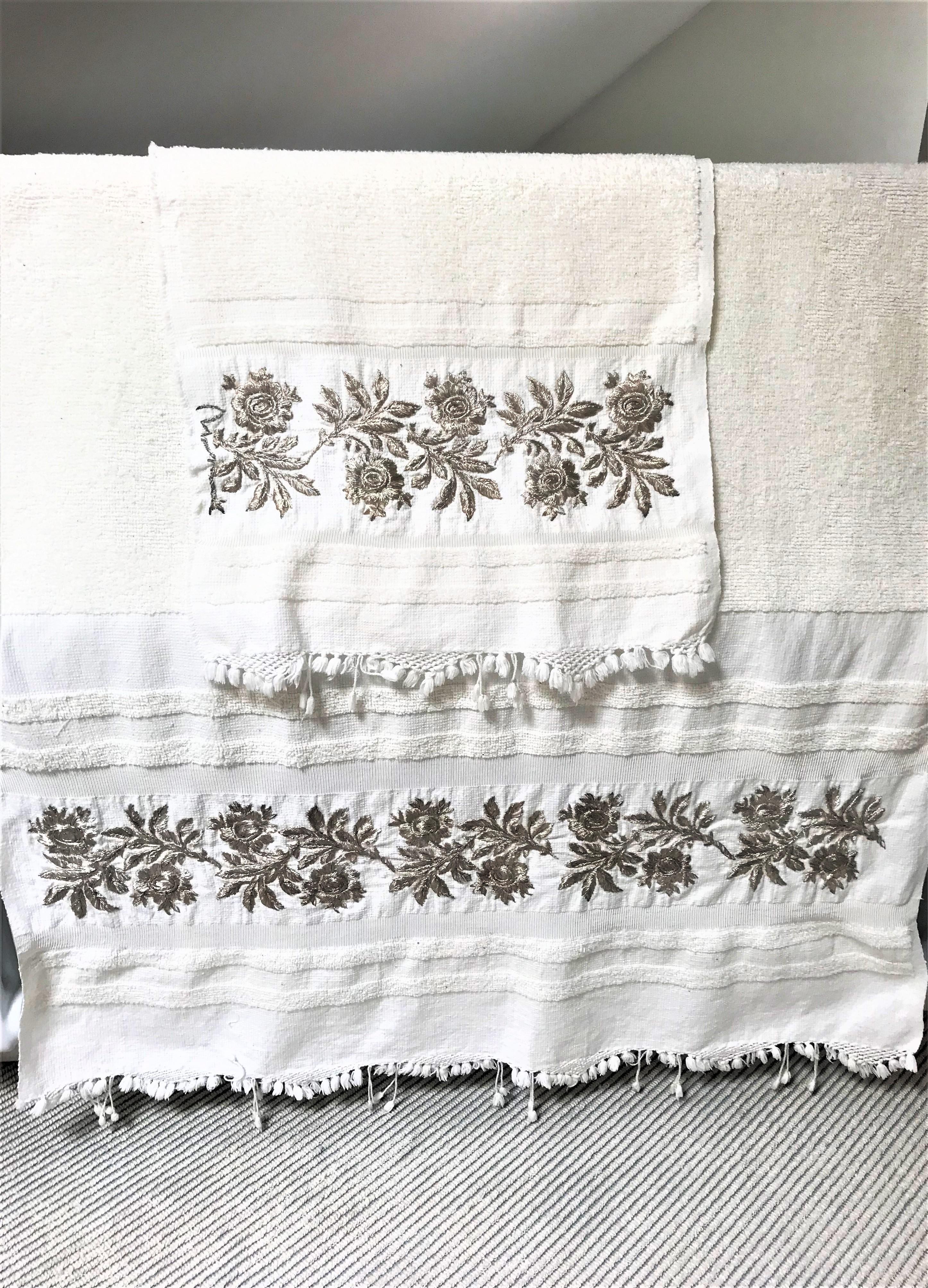 Vintage fouta hammam Handtuch 100% Baumwolle bestickt mit silberner Stickerei   im Angebot 7