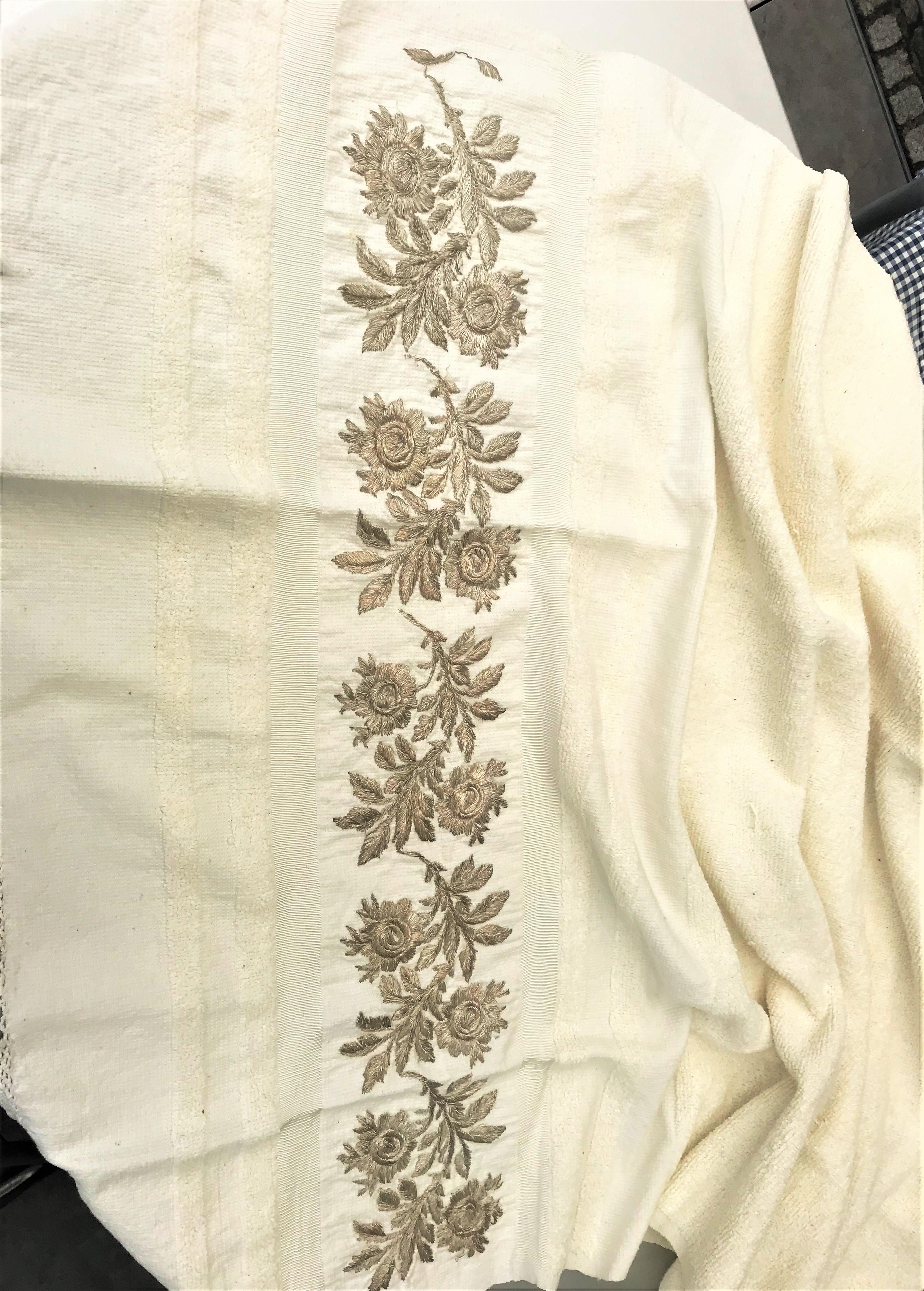 Vintage fouta hammam Handtuch 100% Baumwolle bestickt mit silberner Stickerei   im Angebot 3
