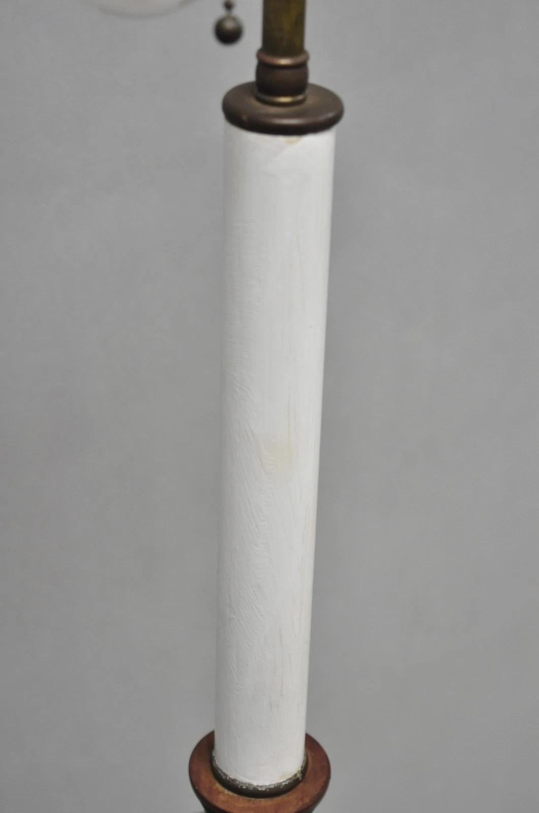 Lampada da terra a cricchetto in mogano stile Coloni Frances Elkins d'epoca in vendita 1