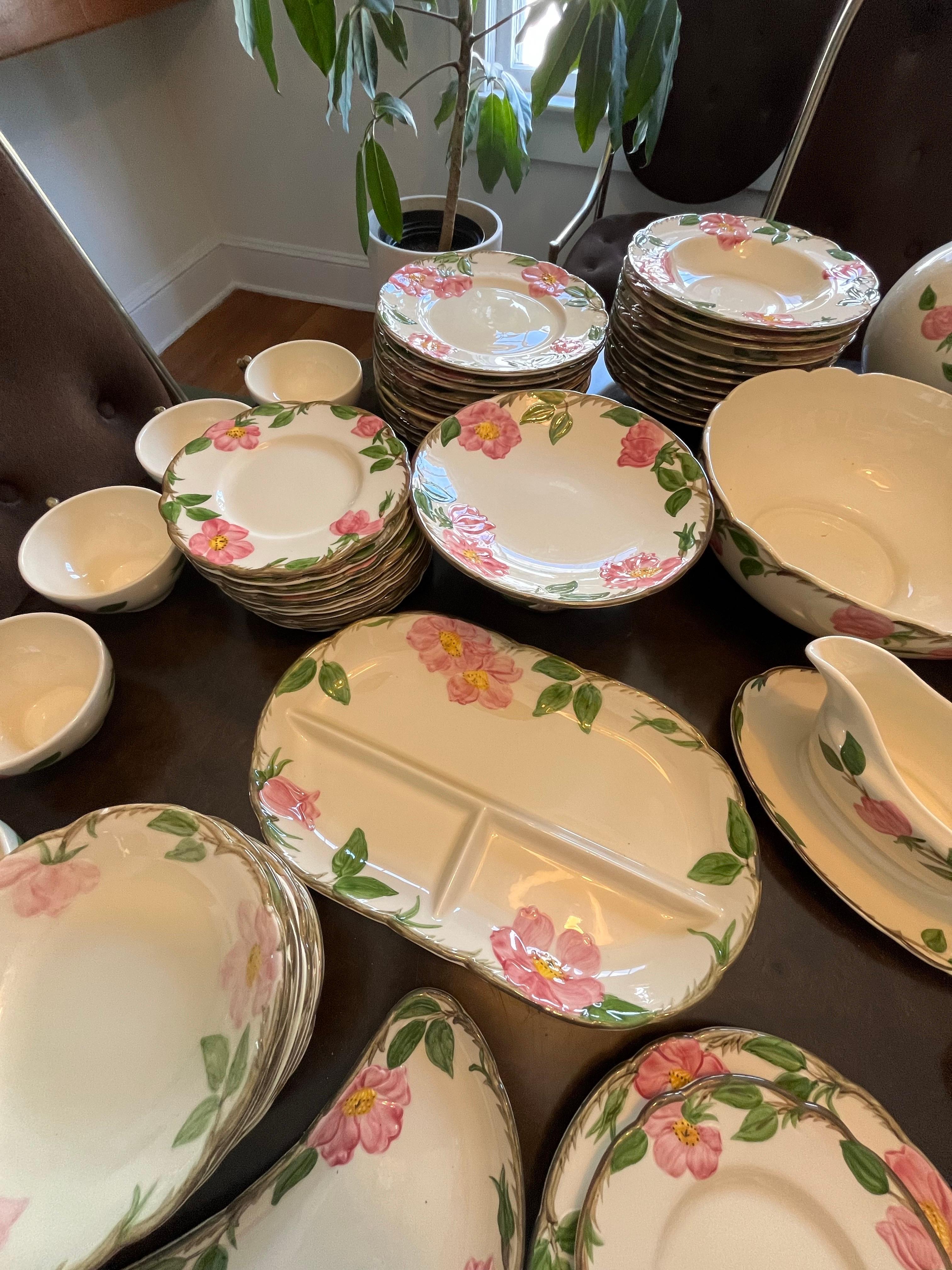 20th Century Vintage Franciscan Desert Rose China 108 Pieces For Sale