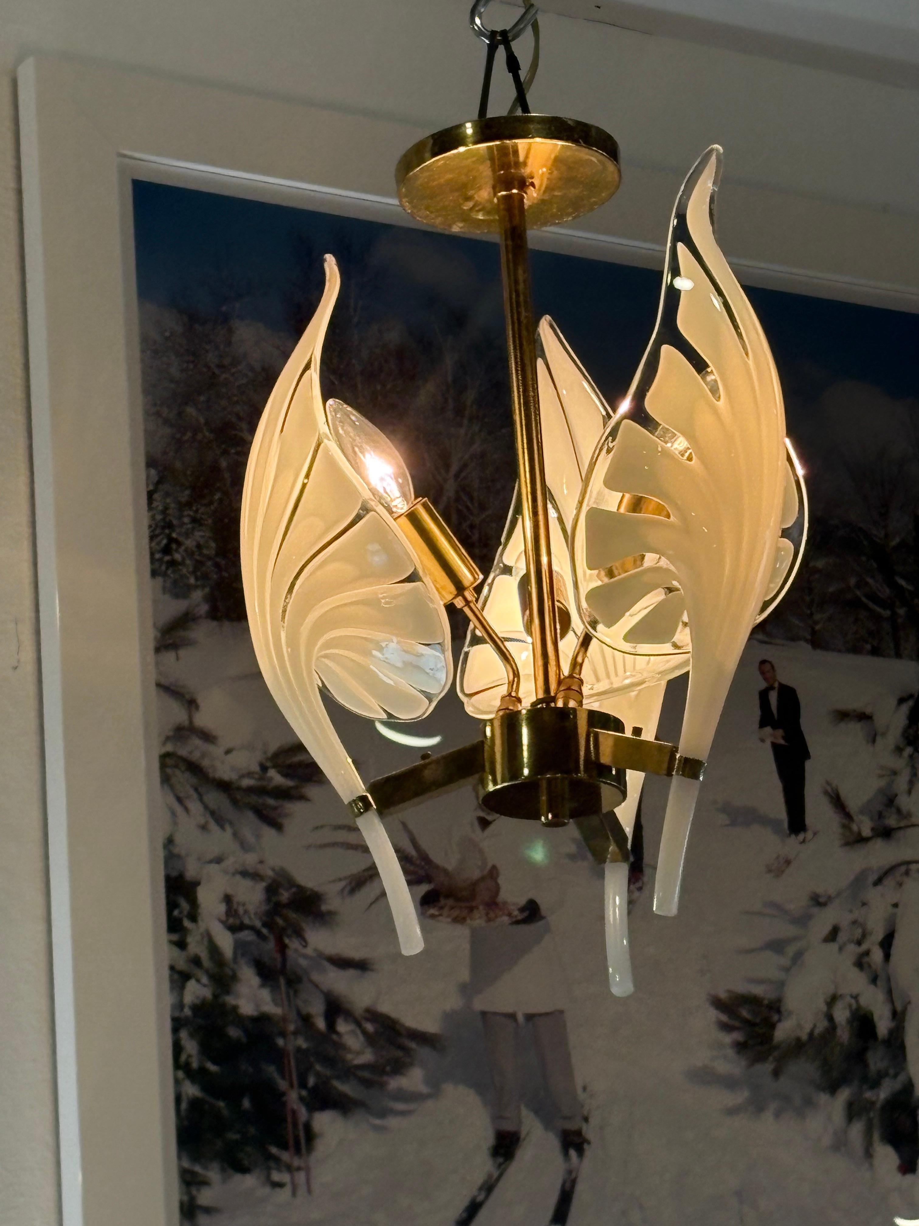 Vintage Franco Luce Murano Vetro Seguso Ottone Foglie Lampadario 3 Disponibile in vendita 1