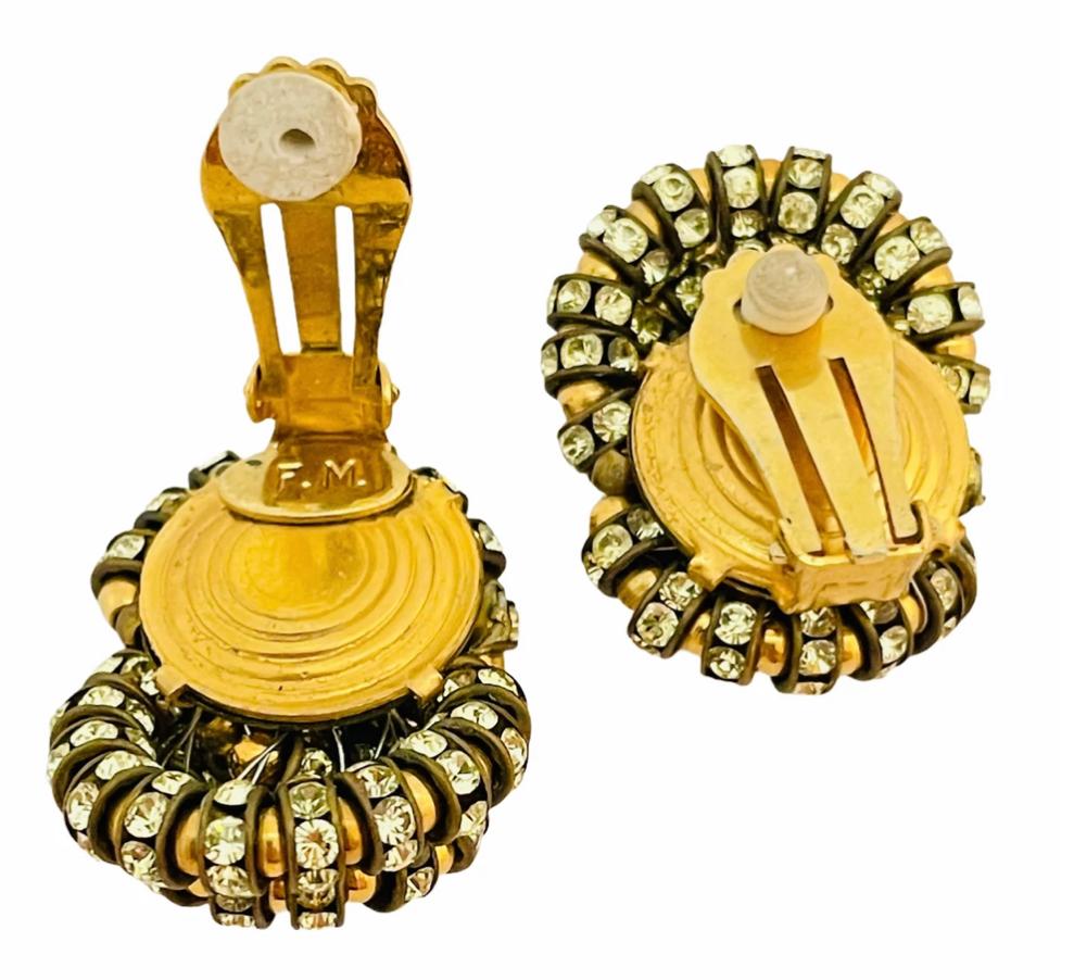 Vintage FRANCOISE MONTAGUE gold crystal clip on earrings In Good Condition For Sale In Palos Hills, IL