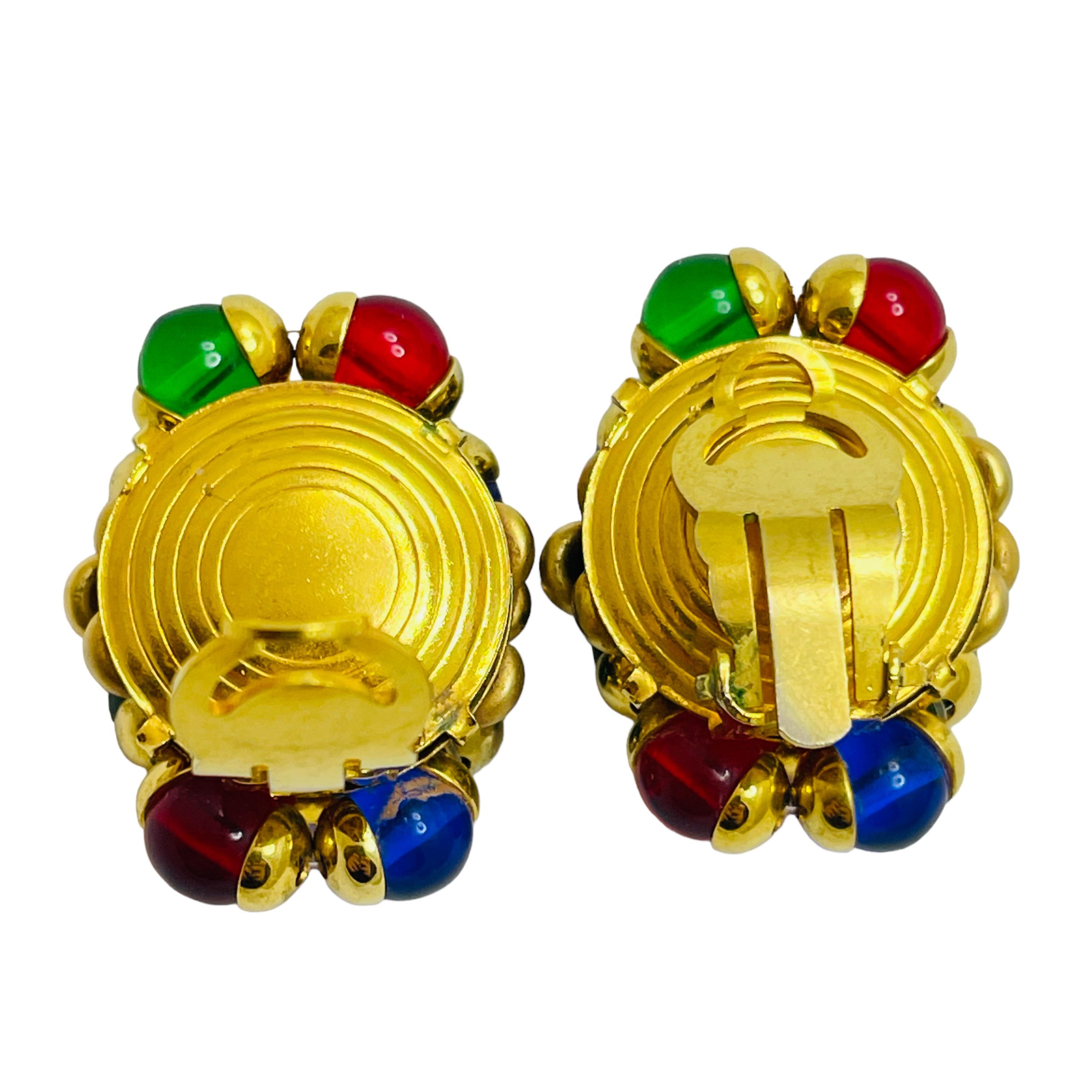 Vintage FRANCOISE MONTAGUE gold jewel glass designer runway clip on earrings In New Condition For Sale In Palos Hills, IL