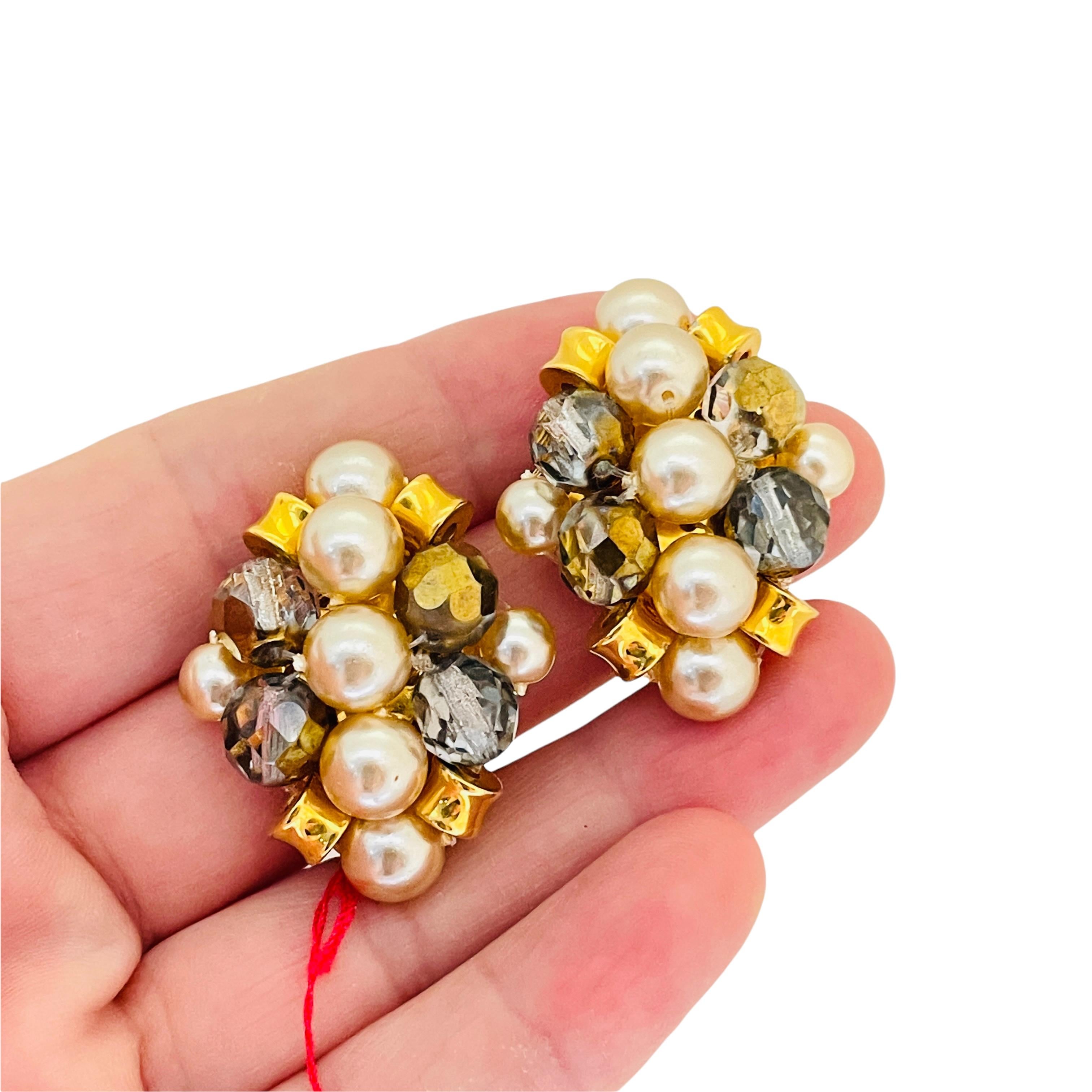 Women's Vintage FRANCOISE MONTAGUE gold pearl crystal designer runway clip on earrings For Sale