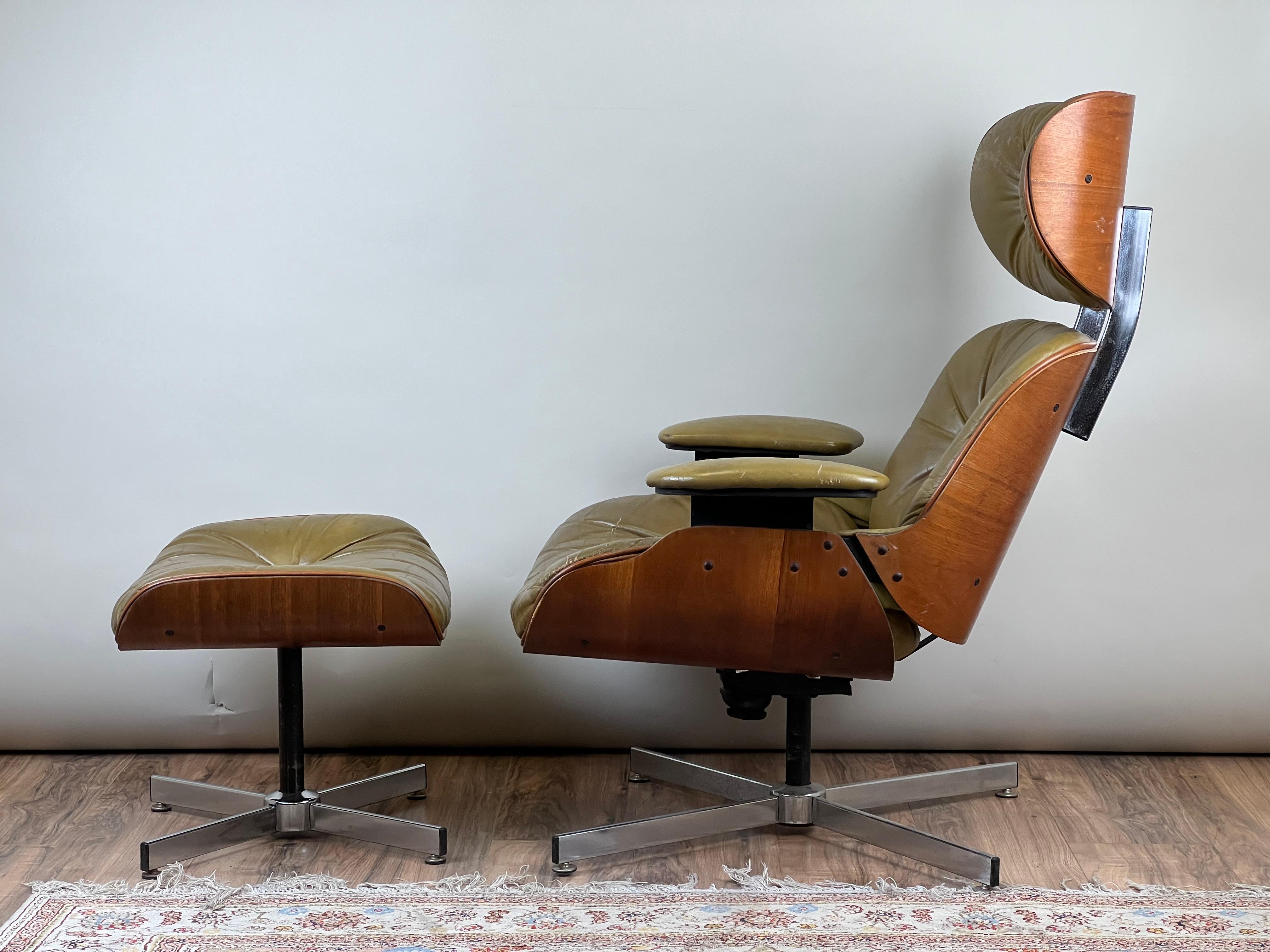 American Vintage Frank Doerner for Selig Mid-Century Modern Lounge Chair and Ottoman
