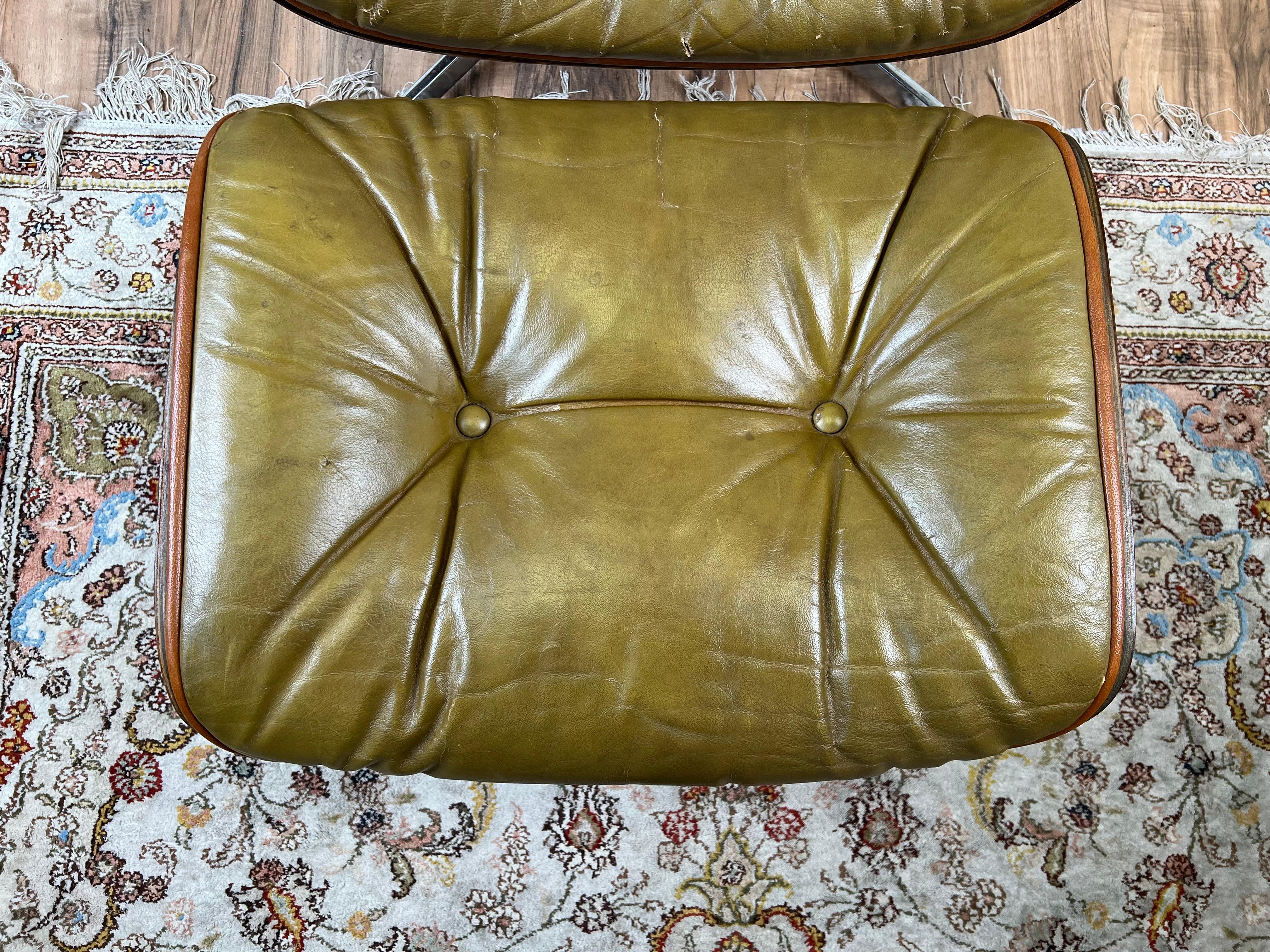 Vintage Frank Doerner for Selig Mid-Century Modern Lounge Chair and Ottoman 2