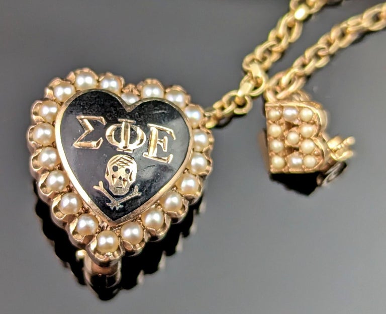 Vintage Fraternity brooch Heart Skull and Crossbones 10k gold and