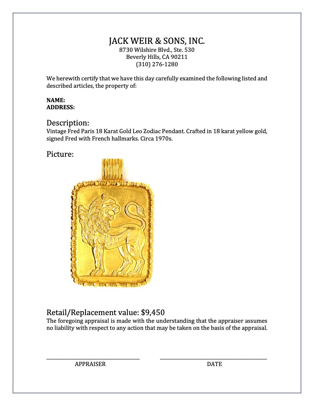 Vintage Fred Paris 18 Karat Gold Leo Zodiac Pendant In Excellent Condition In Beverly Hills, CA