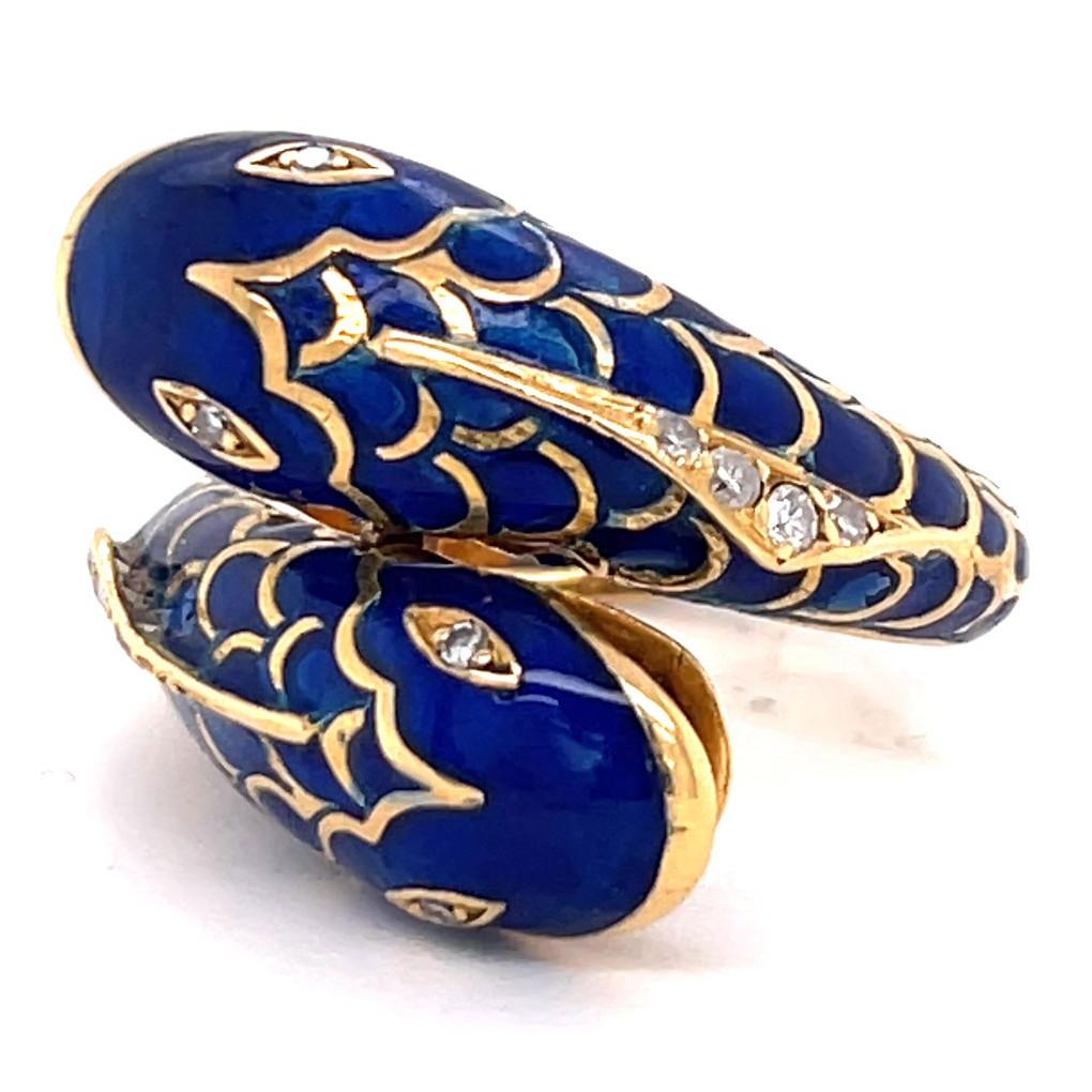 Women's or Men's Vintage Fred Paris Diamond Enamel 18 Karat Gold Fish Ring