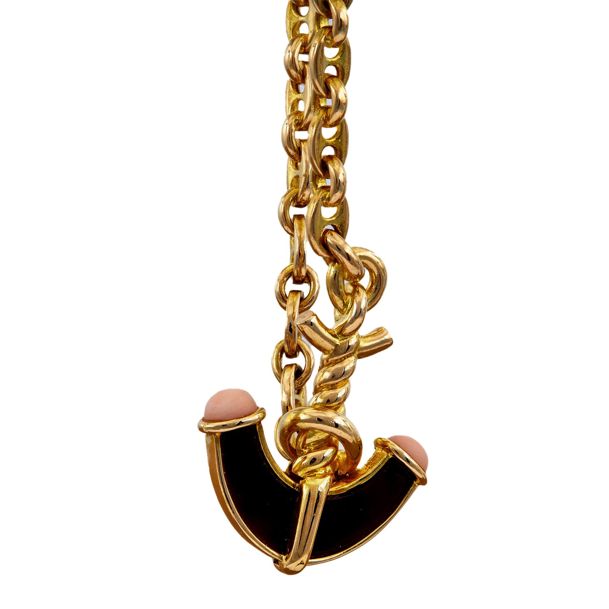 Vintage Fred Paris Onyx and Coral 18k Yellow Gold Anchor Mariner Link Bracelet In Good Condition In Beverly Hills, CA