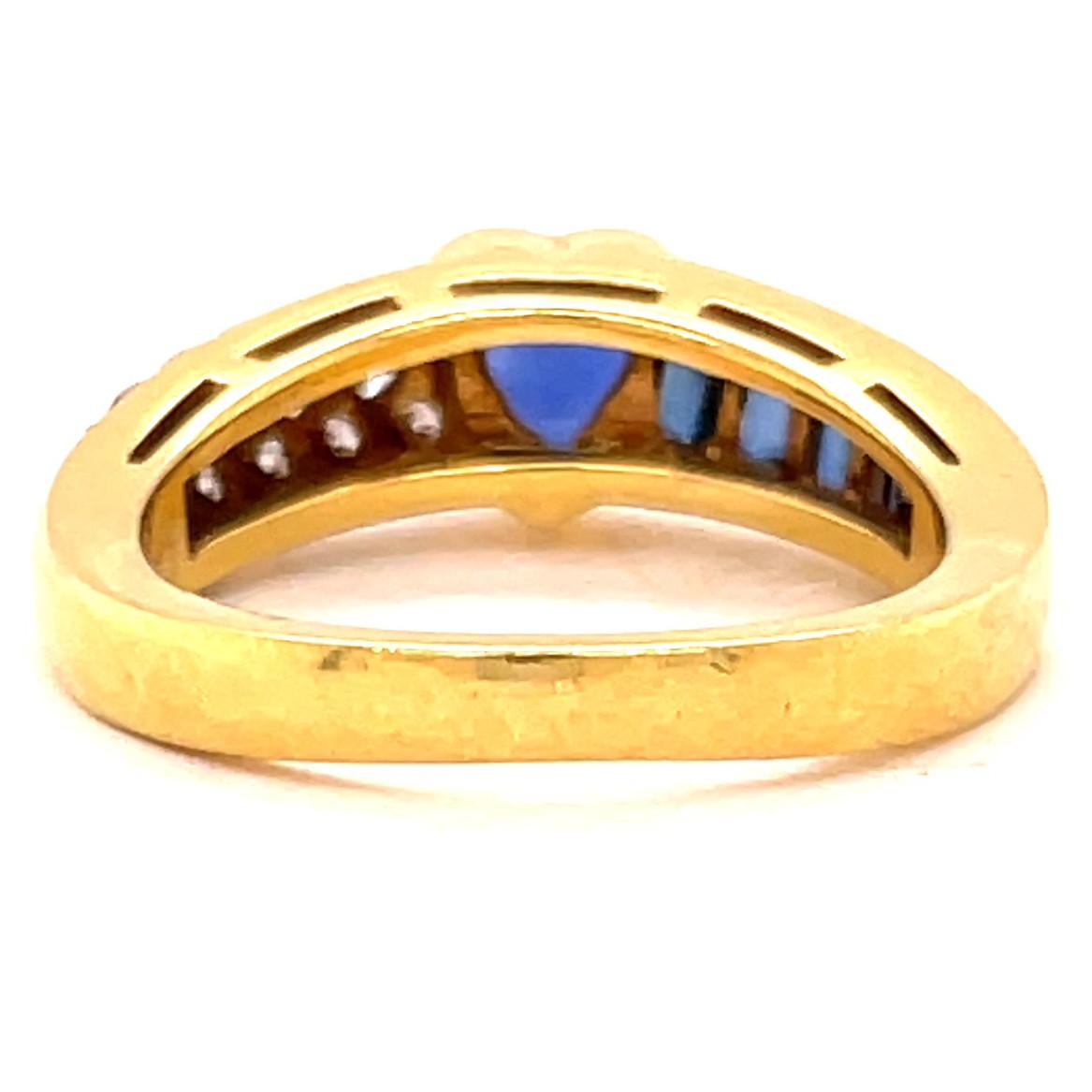 Women's or Men's Vintage Fred Paris Sapphire Diamond 18 Karat Gold Ring
