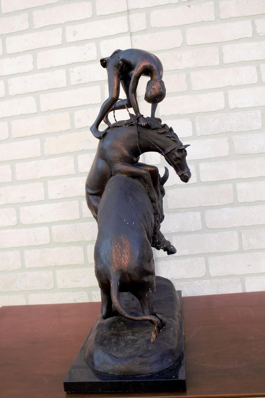Scultura di cavallo bufalo d'epoca di Frederic Remington in vendita 1