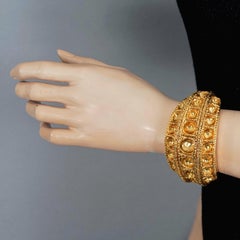 Bracciale vintage FREDERIC VOLLE PARIS, stile etnico, color oro, dal design massiccio