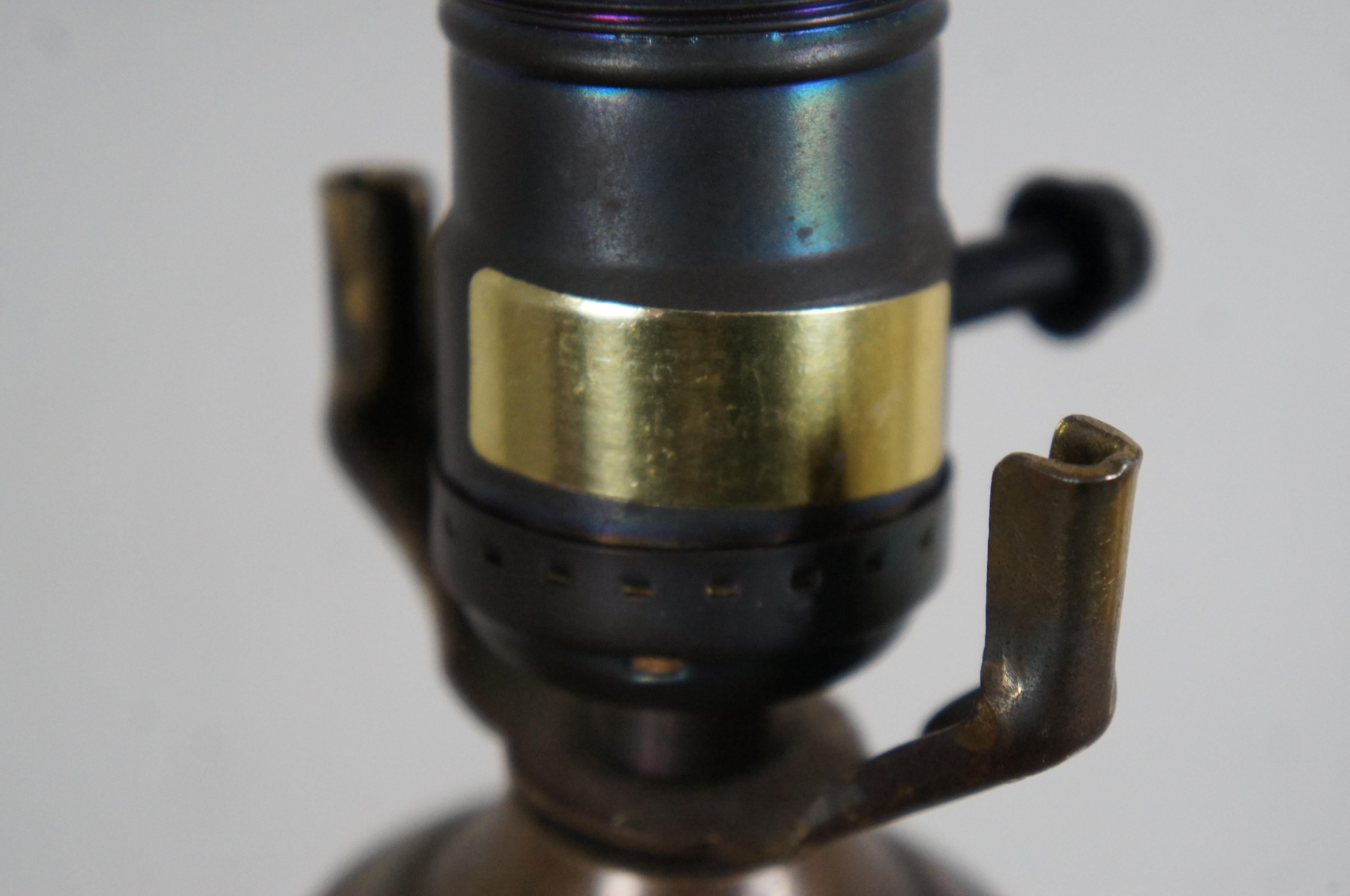 Lampada da tavolo con supporto per candele in ottone Frederick Cooper Vintage 34