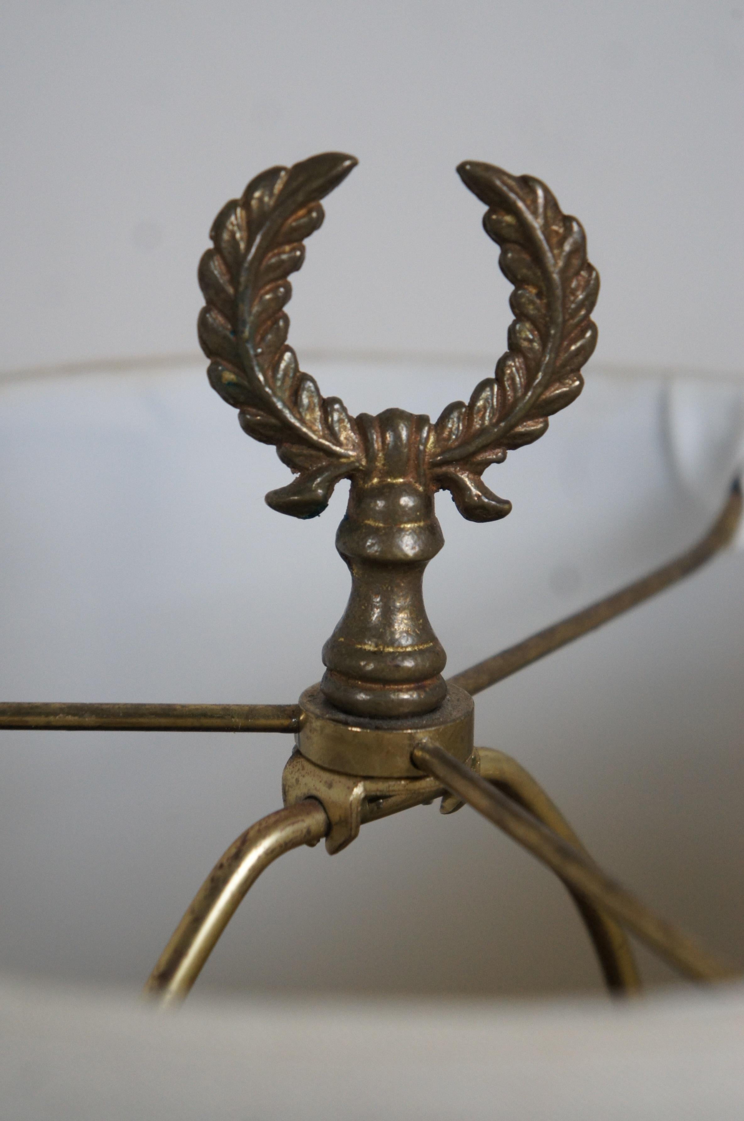 Lampada da tavolo con supporto per candele in ottone Frederick Cooper Vintage 34