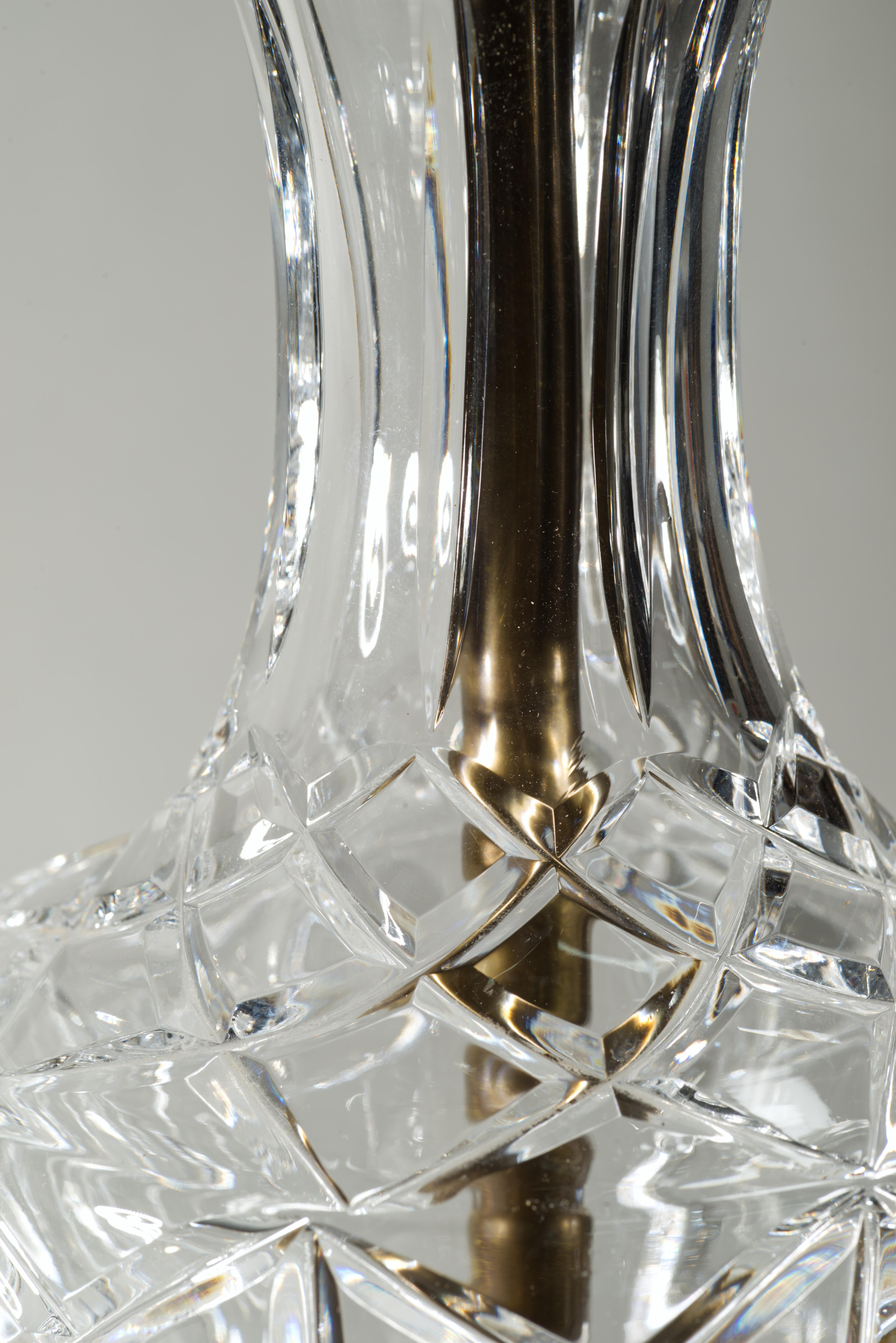 Lampada da tavolo con urna di cristallo grande Frederick Cooper vintage degli anni '50-'60 in vendita 2