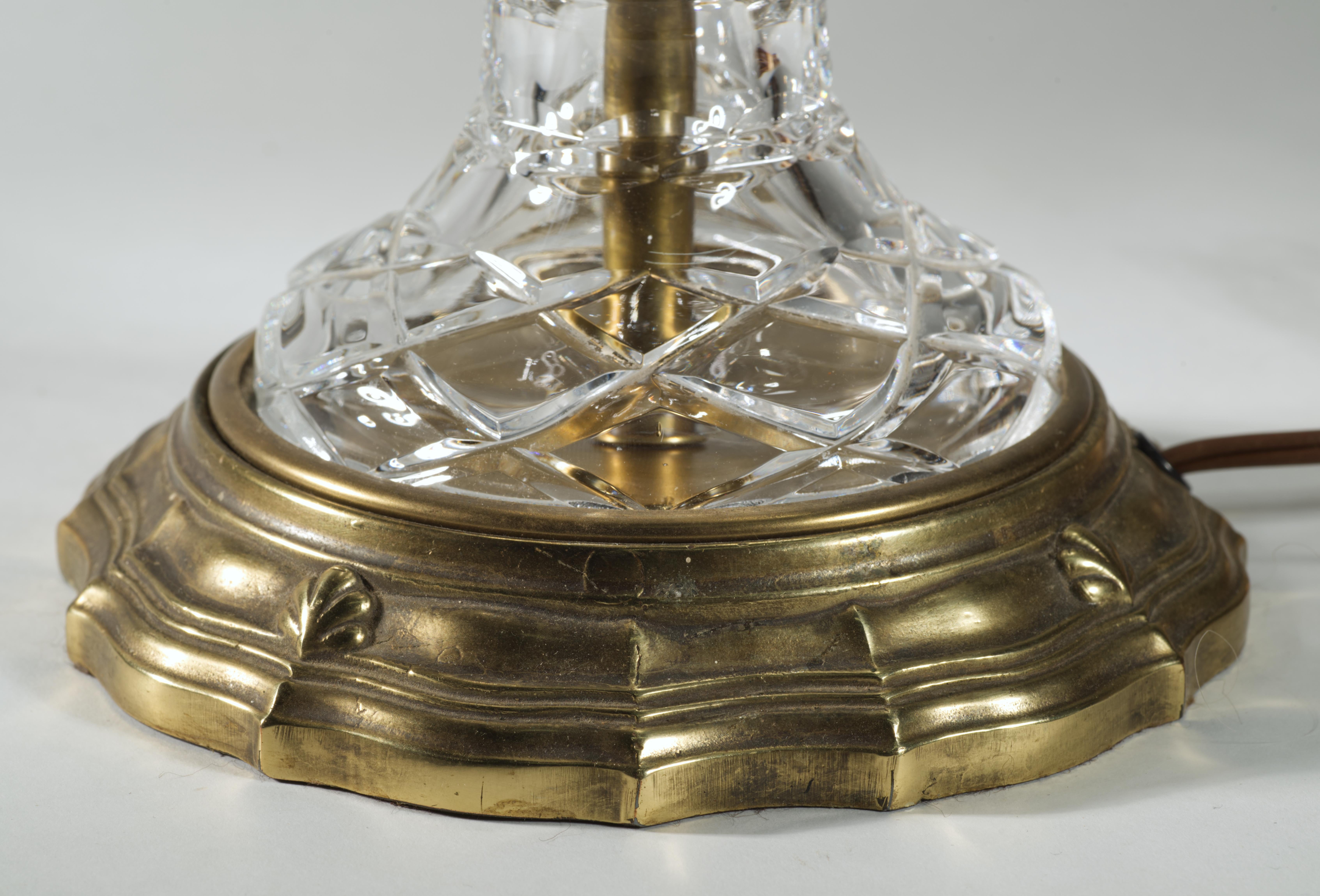 Americano Lampada da tavolo con urna di cristallo grande Frederick Cooper vintage degli anni '50-'60 in vendita
