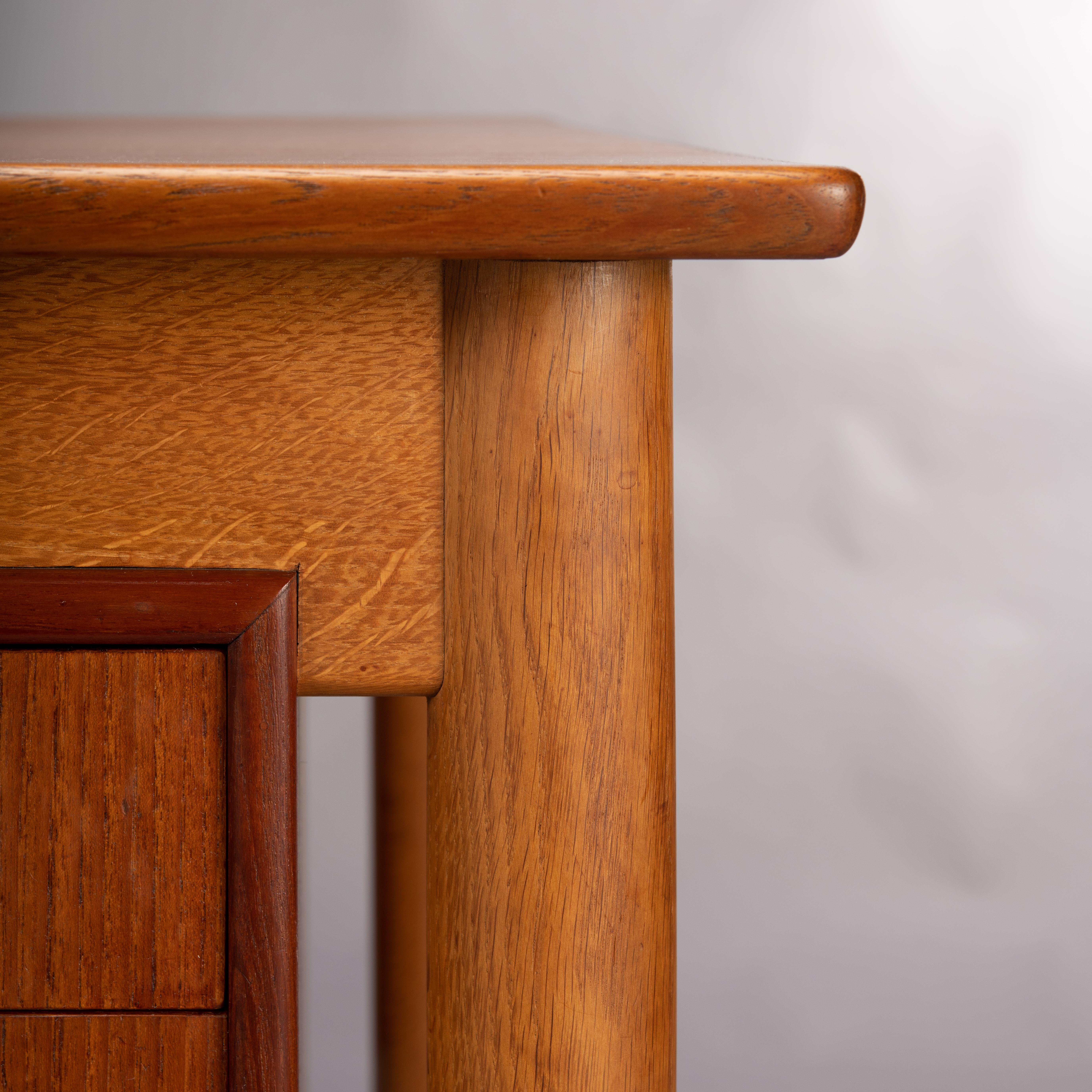 Vintage Freestanding Danish Design Desk in Teak with Oak, 1960s 1