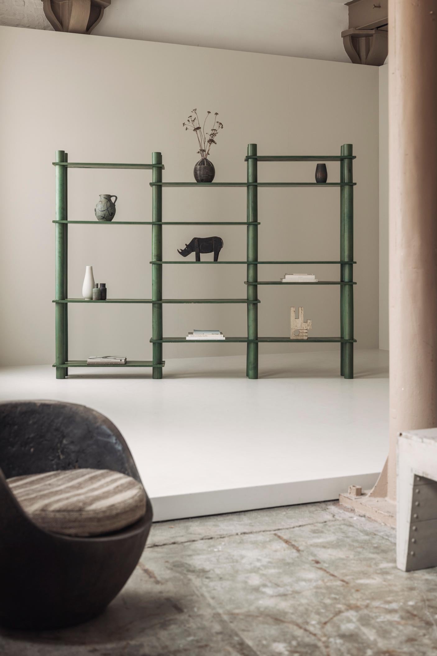 Mid-Century Modern Vintage freestanding wall unit / bookcase, France 1960s For Sale