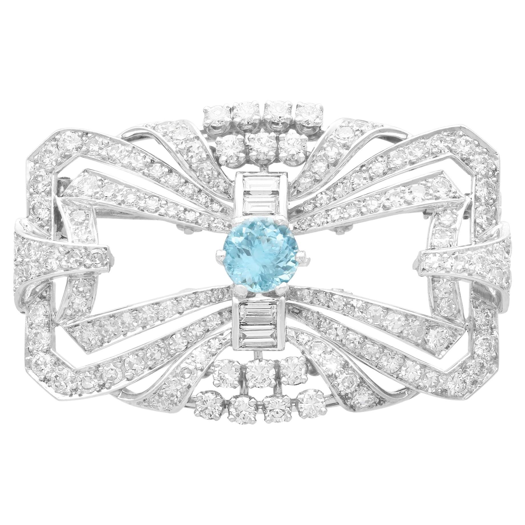 Vintage French 1.05 Carat Aquamarine and 4.38 Carat Diamond and Platinum Brooch For Sale