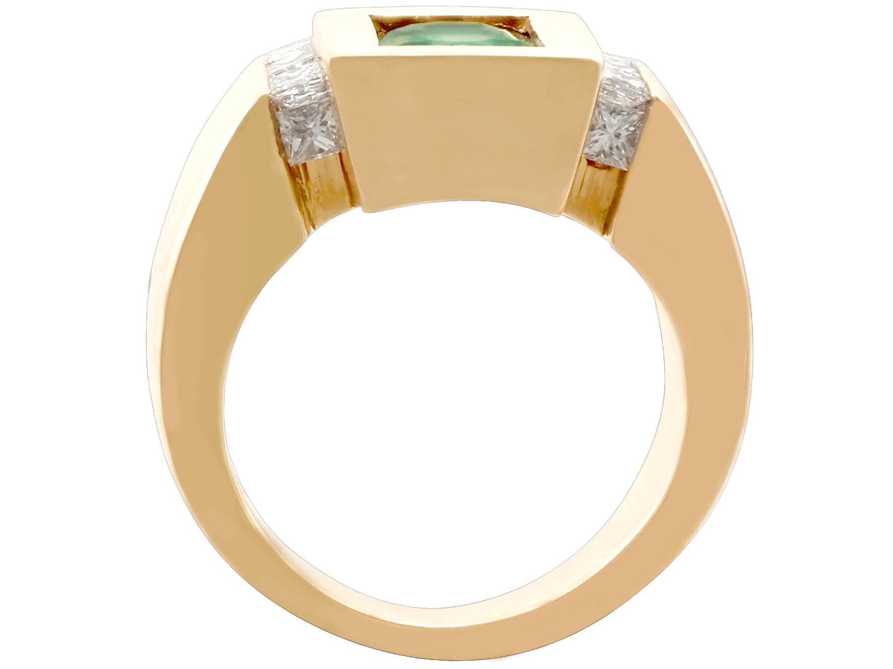 French 1.29 Carat Emerald and Diamond Yellow Gold Ring 1