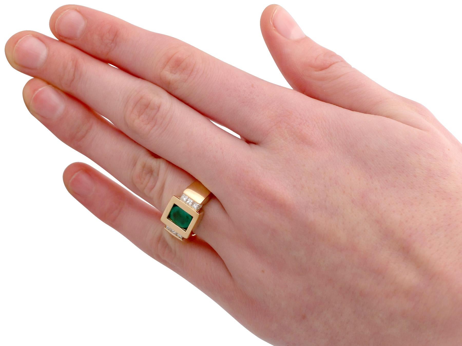 French 1.29 Carat Emerald and Diamond Yellow Gold Ring 3