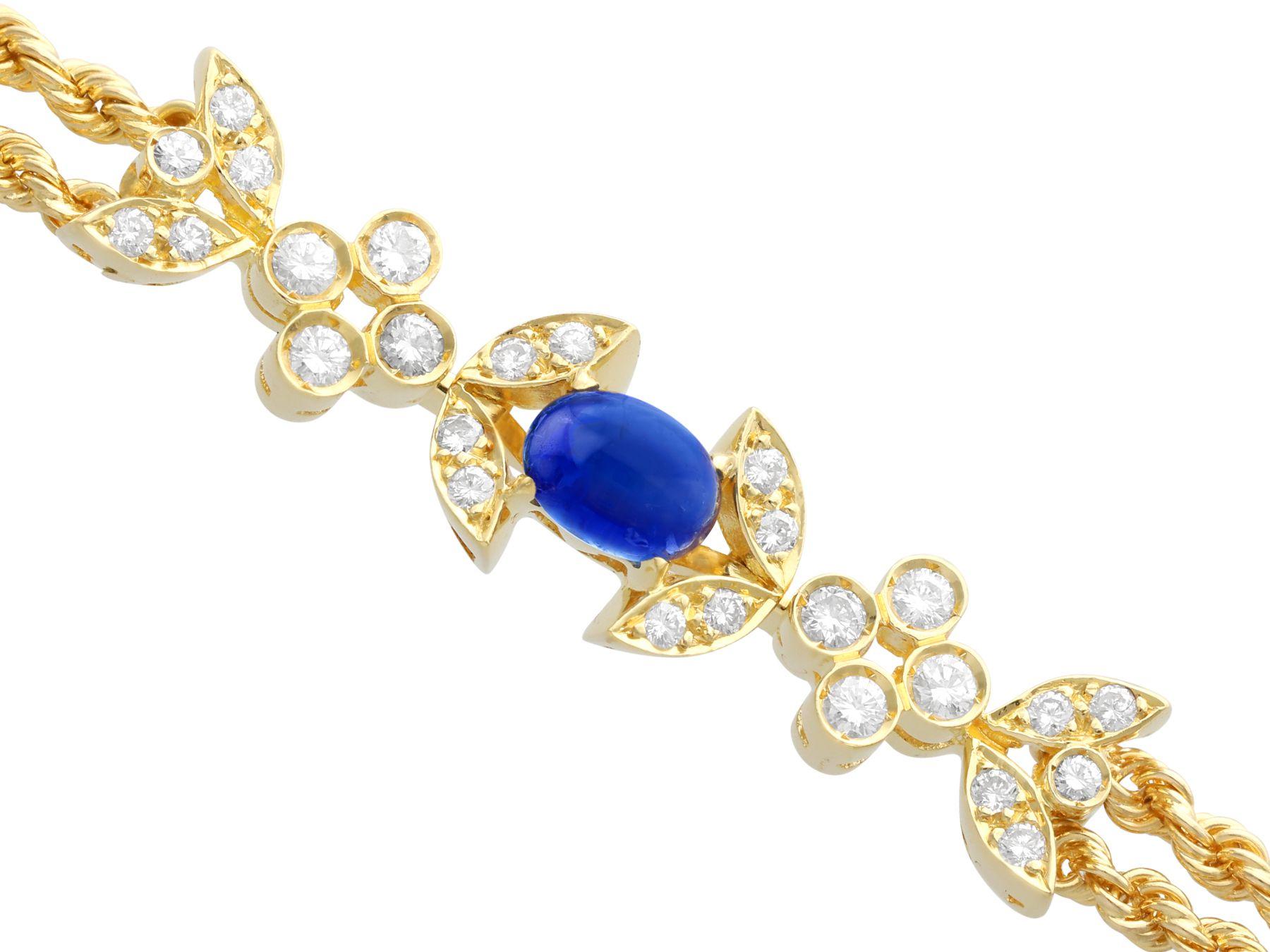 Cabochon Vintage French 1.30ct Sapphire and Diamond Yellow Gold Bracelet, circa 1940 For Sale