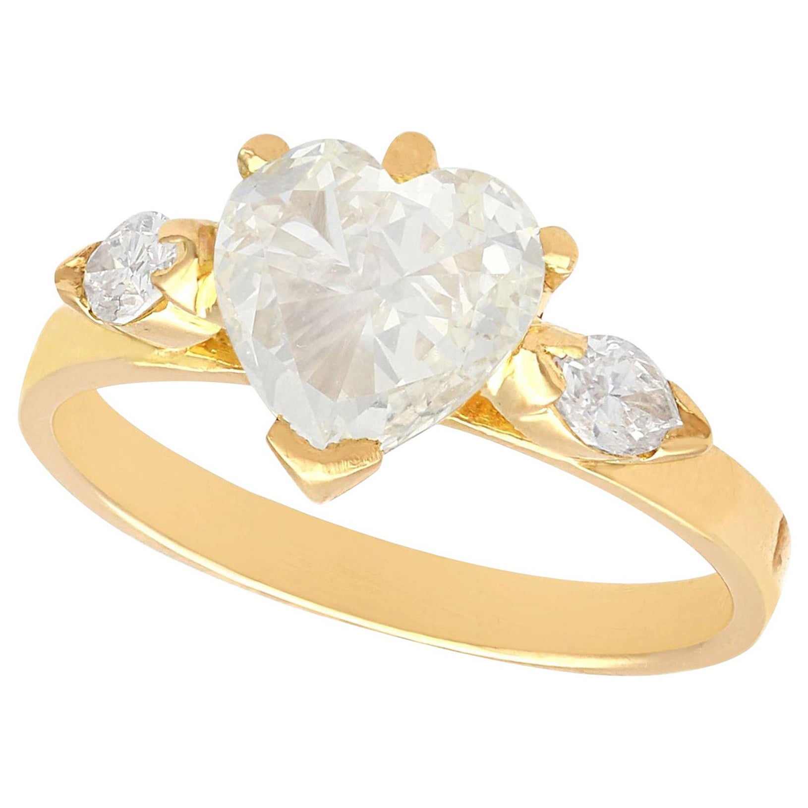 Französischer Verlobungsring aus Gelbgold mit 1,32 Karat Diamant