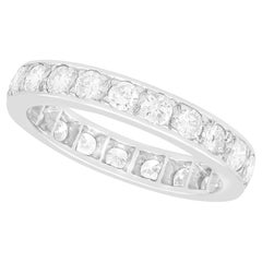 Anello a eternità completa francese vintage con diamante da 1,48 carati e oro bianco da 18 carati