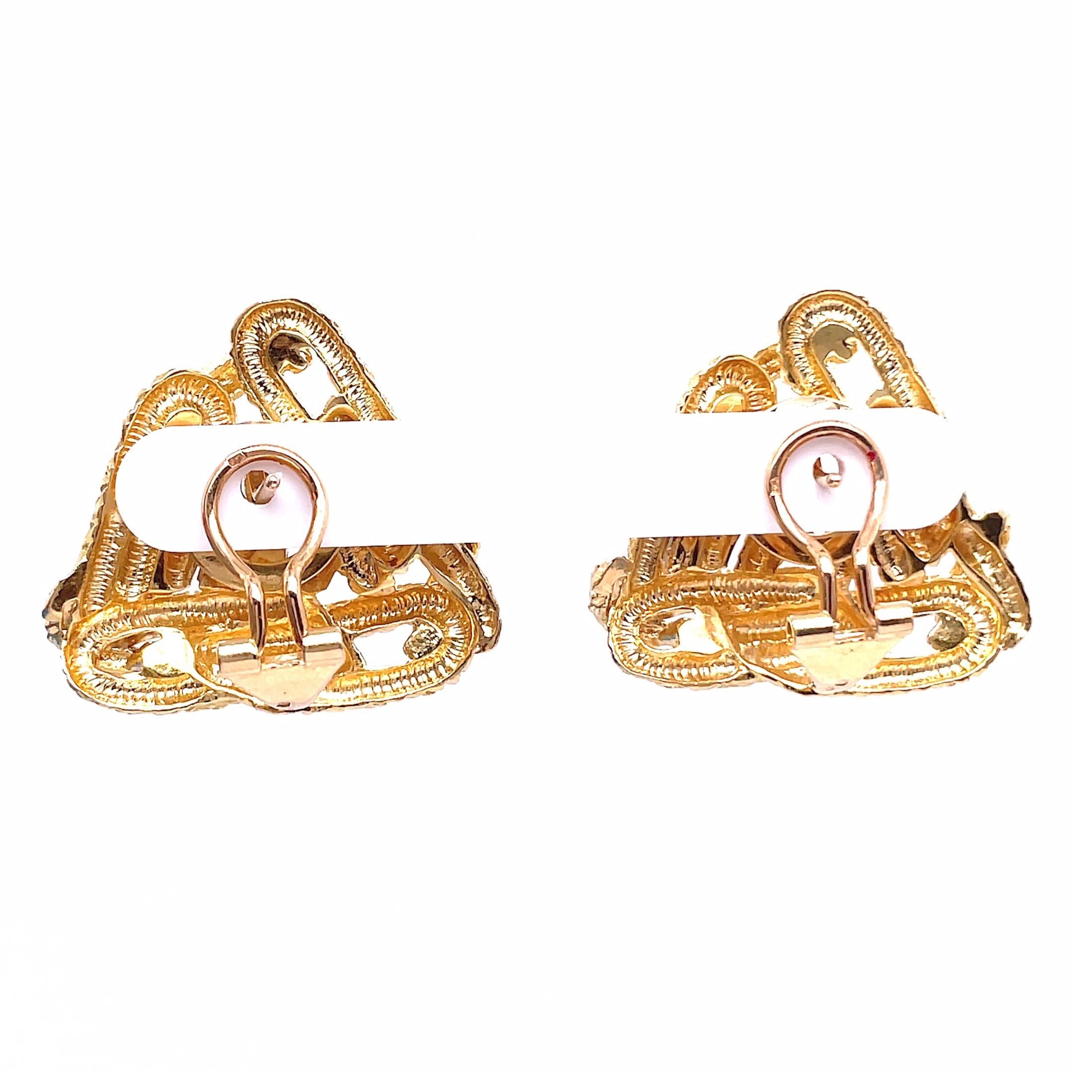 Vintage French 18 Karat Gold Earrings In Excellent Condition In Beverly Hills, CA