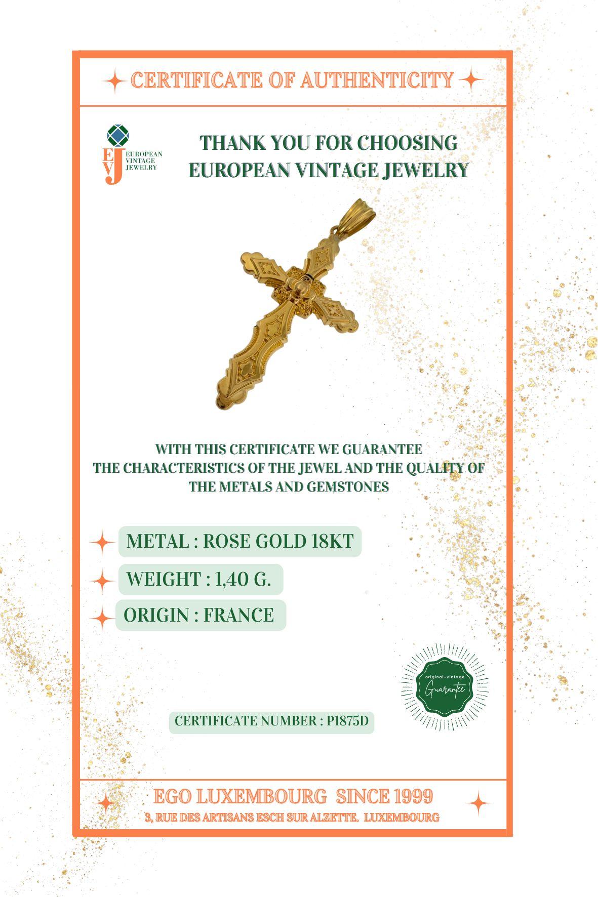 Croce francese d'epoca in oro rosa 18 carati con motivi floreali in vendita 4