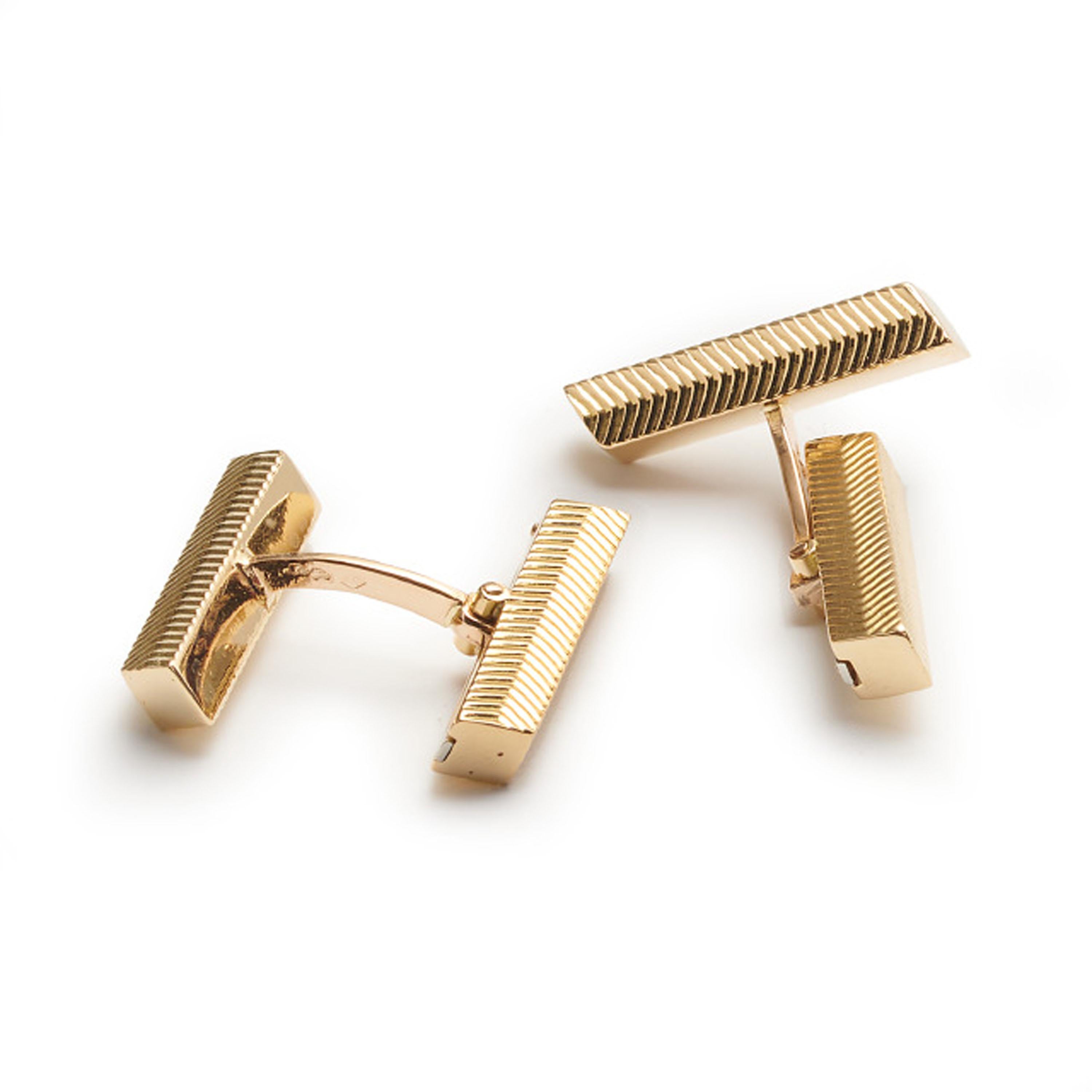 Retro Vintage French 18ct Gold Herringbone Bar Cufflinks, Circa 1960 For Sale