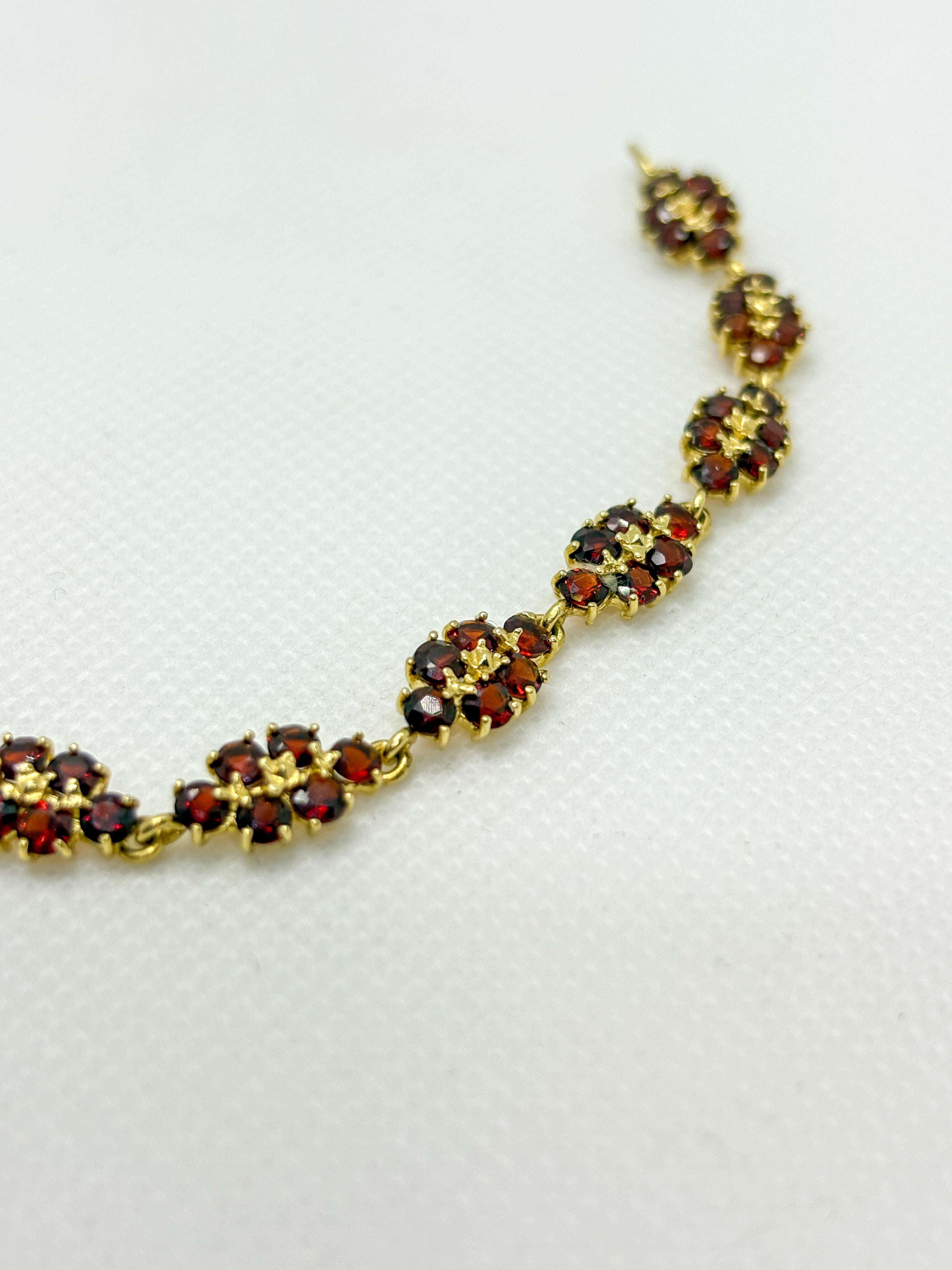 Vintage Französisch 18k Gold Granat Armband - 11,65 g im Zustand „Hervorragend“ im Angebot in BÉZIERS, FR