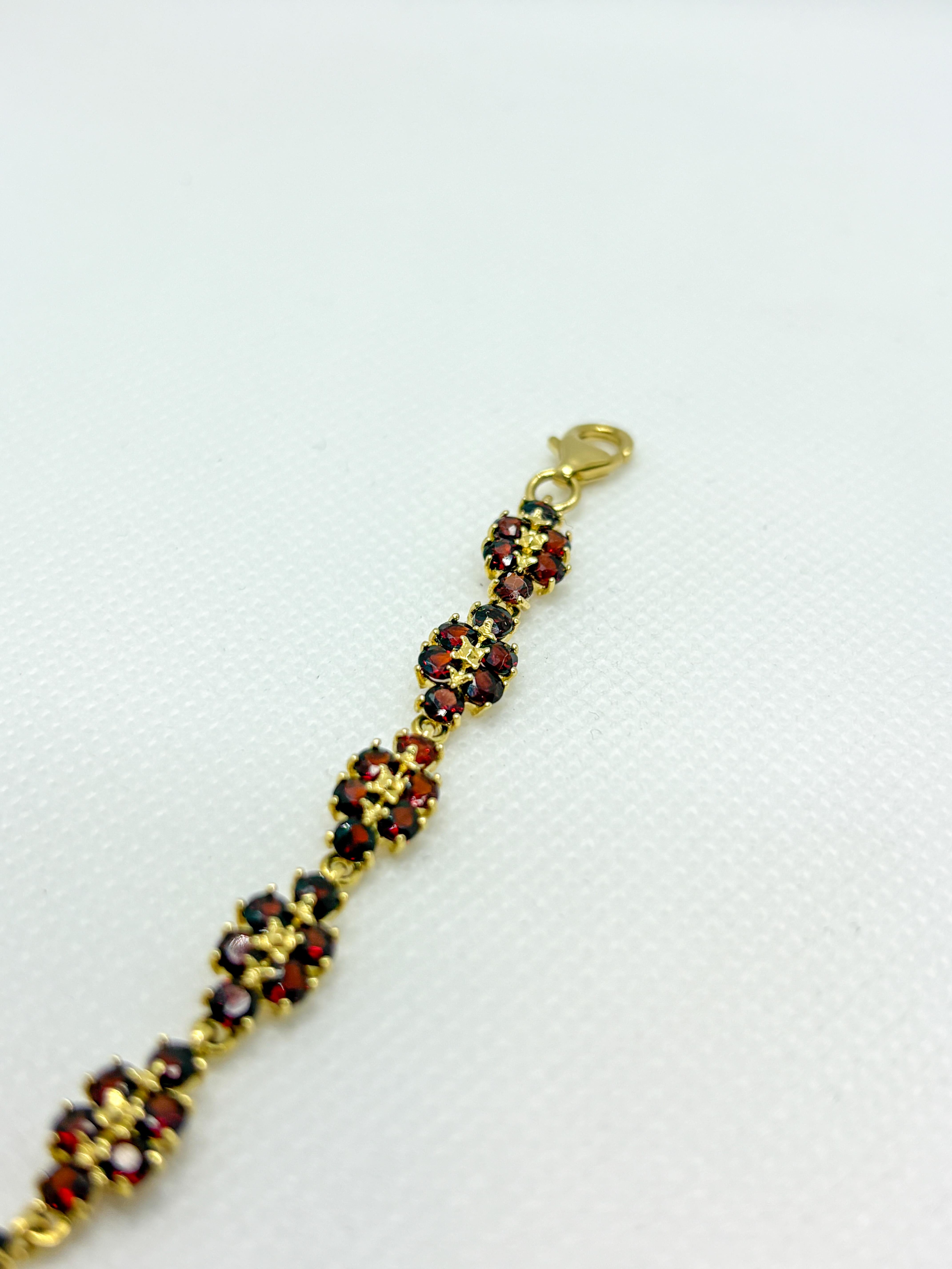 Vintage Französisch 18k Gold Granat Armband - 11,65 g Damen im Angebot