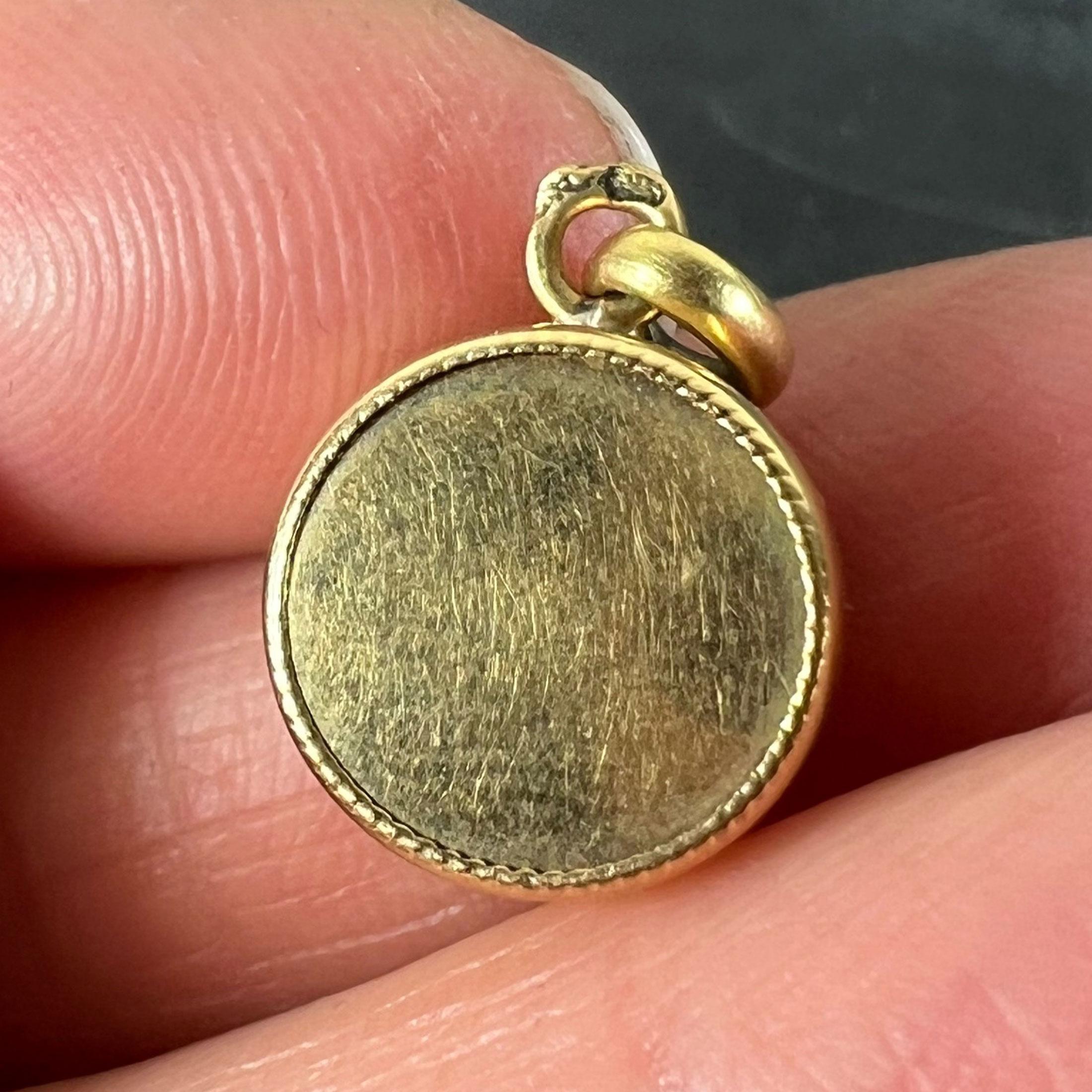 Vintage French 18K Yellow Gold Compass Charm Pendant For Sale 4