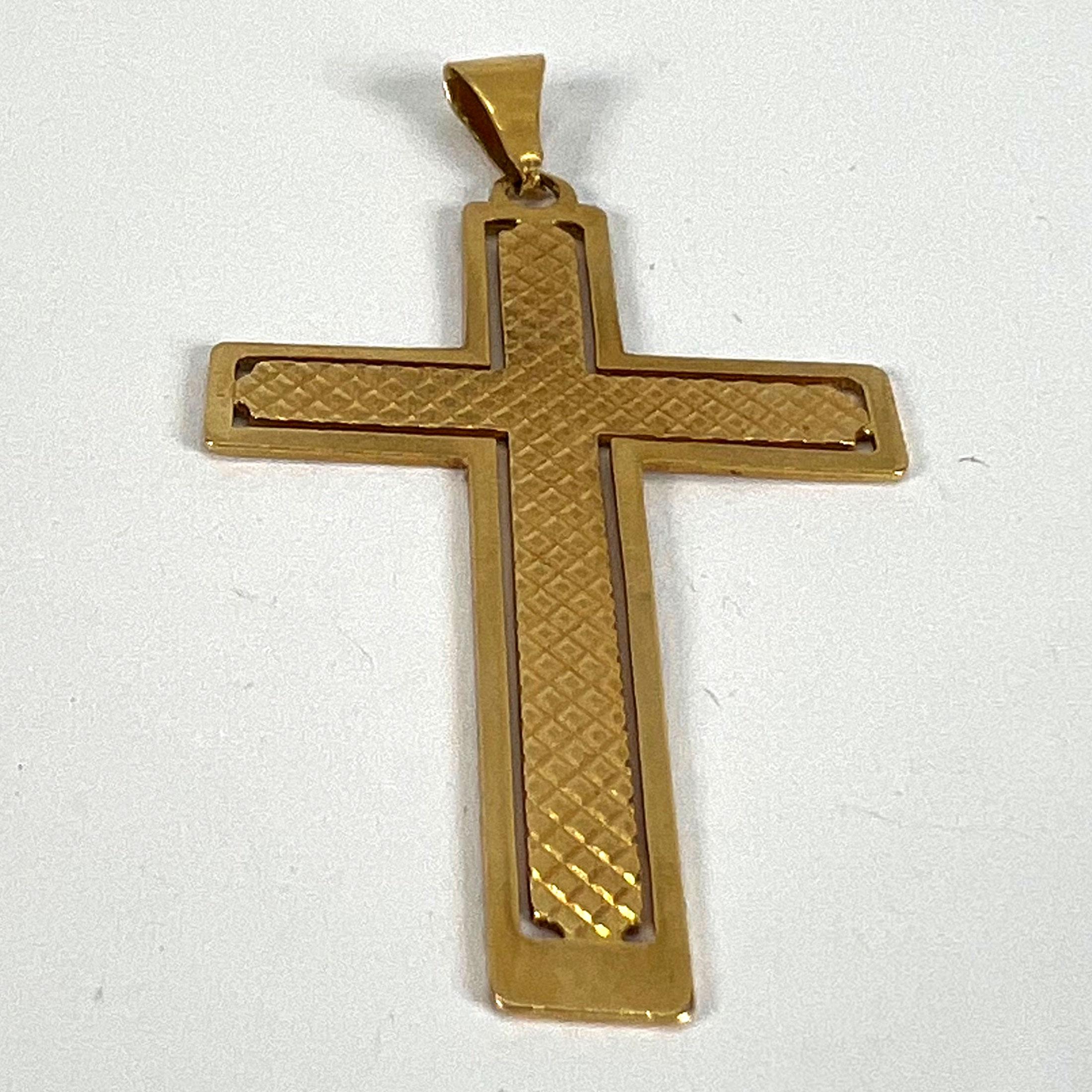 Vintage French 18K Yellow Gold Cross Pendant For Sale 9
