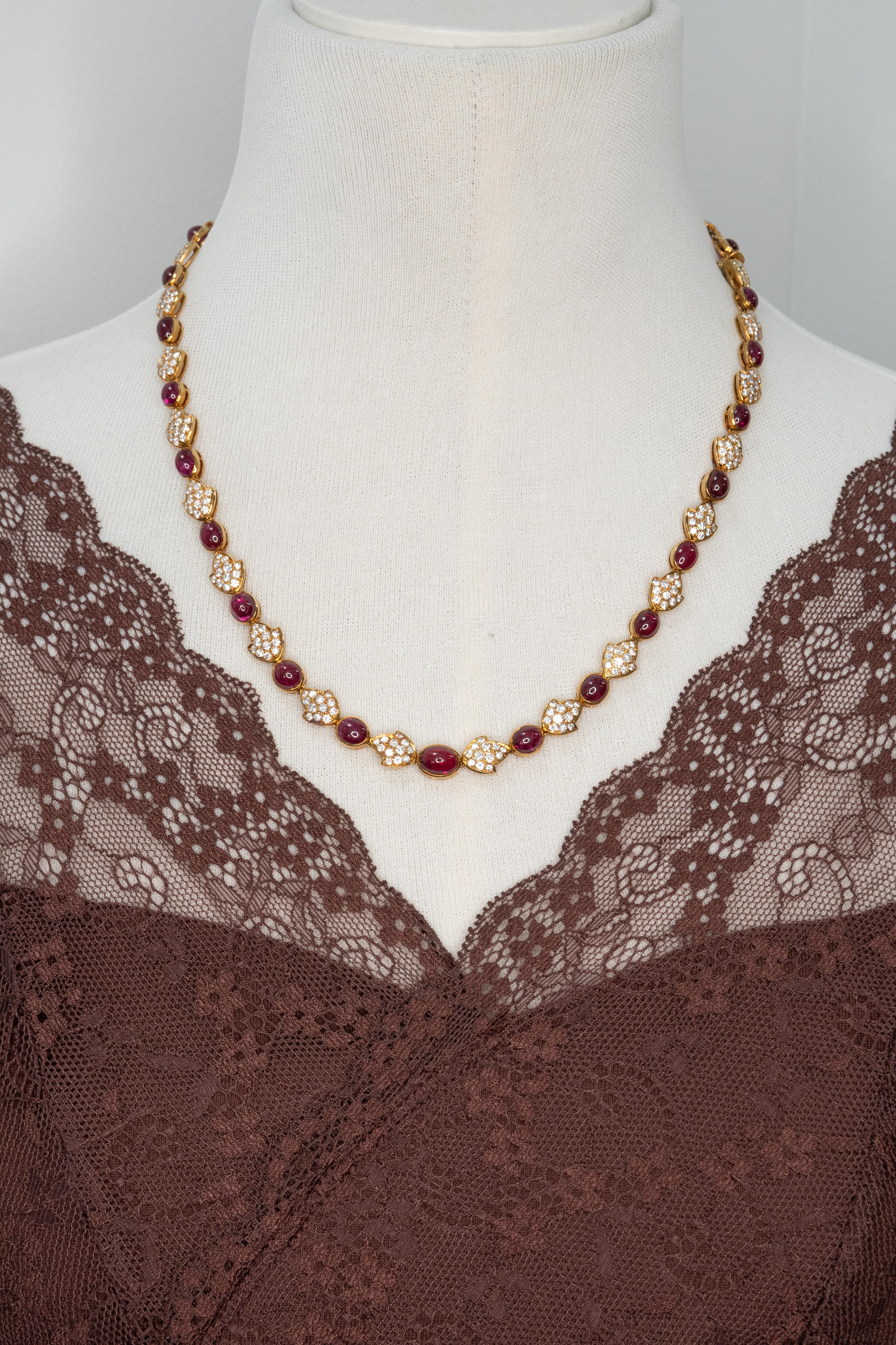 Collier Vintage français en or jaune 18K avec rubis et diamants en vente 9