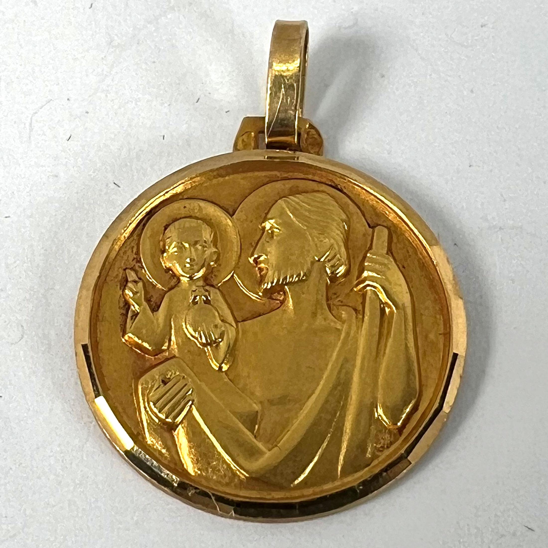 Ciondolo religioso Saint Christopher in oro giallo 18 carati francese d'epoca in vendita 8